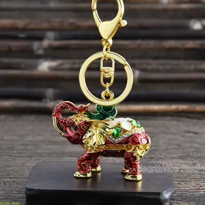 2026 New-Style Creative 3D Elephant Car Keychain, Metal Pendant, Men's Accessories, Camping Souvenir, Small Gift Accessory, Keychain Jewelry, Bling Bling Keychains