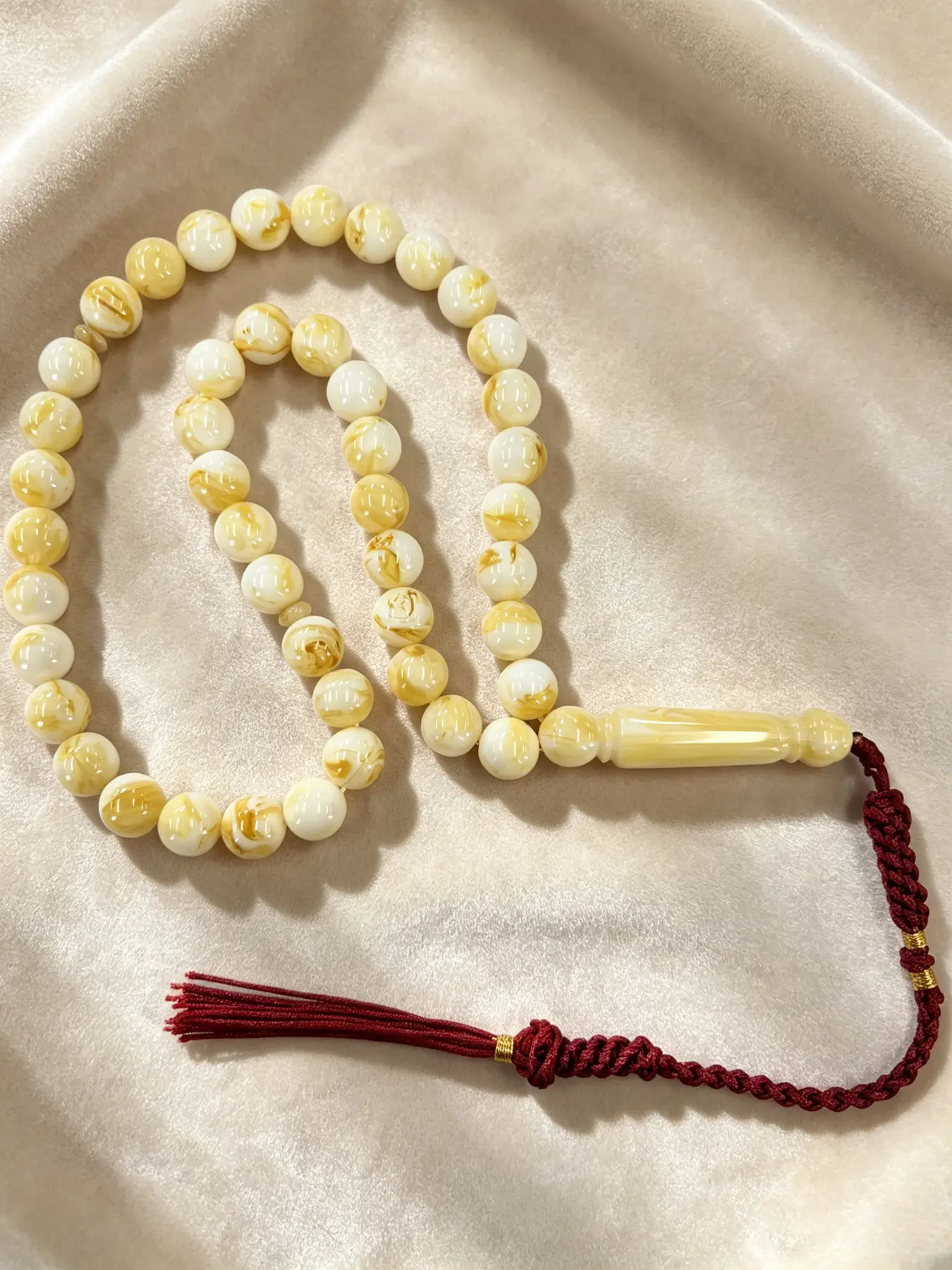 Ramadan Muslim Prayer Beads, 45 Resin Beads with Blue Tassel, Durable and Lightweight, Perfect Gift for Eid and Ramadan