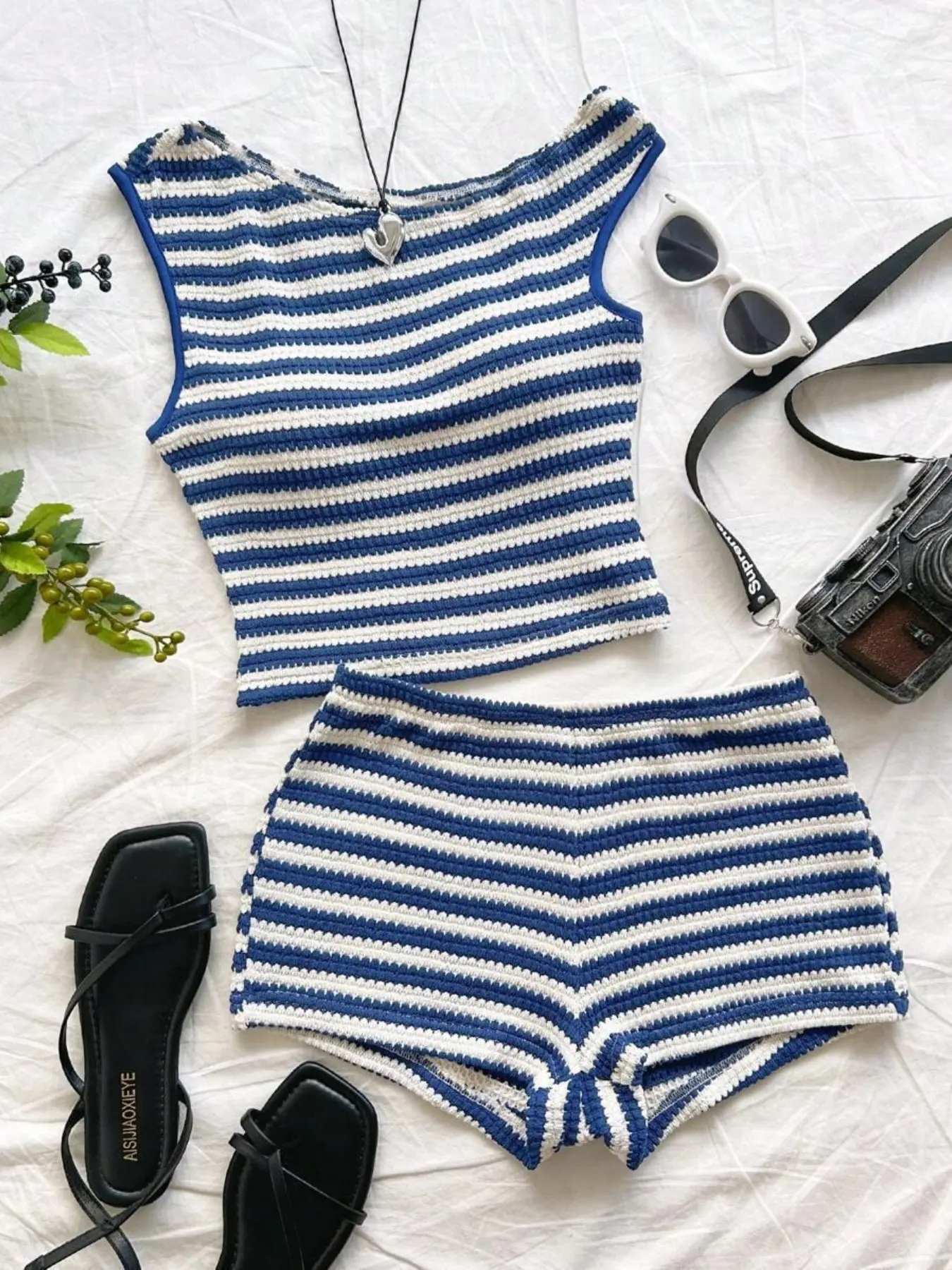 Women's 2-Piece Fashion Clothes Set Striped Knit Crop Top and Low-Waist Tight Shorts, Perfect for Vacation, Party, Valentine's Day, Date, Beach, Cruise