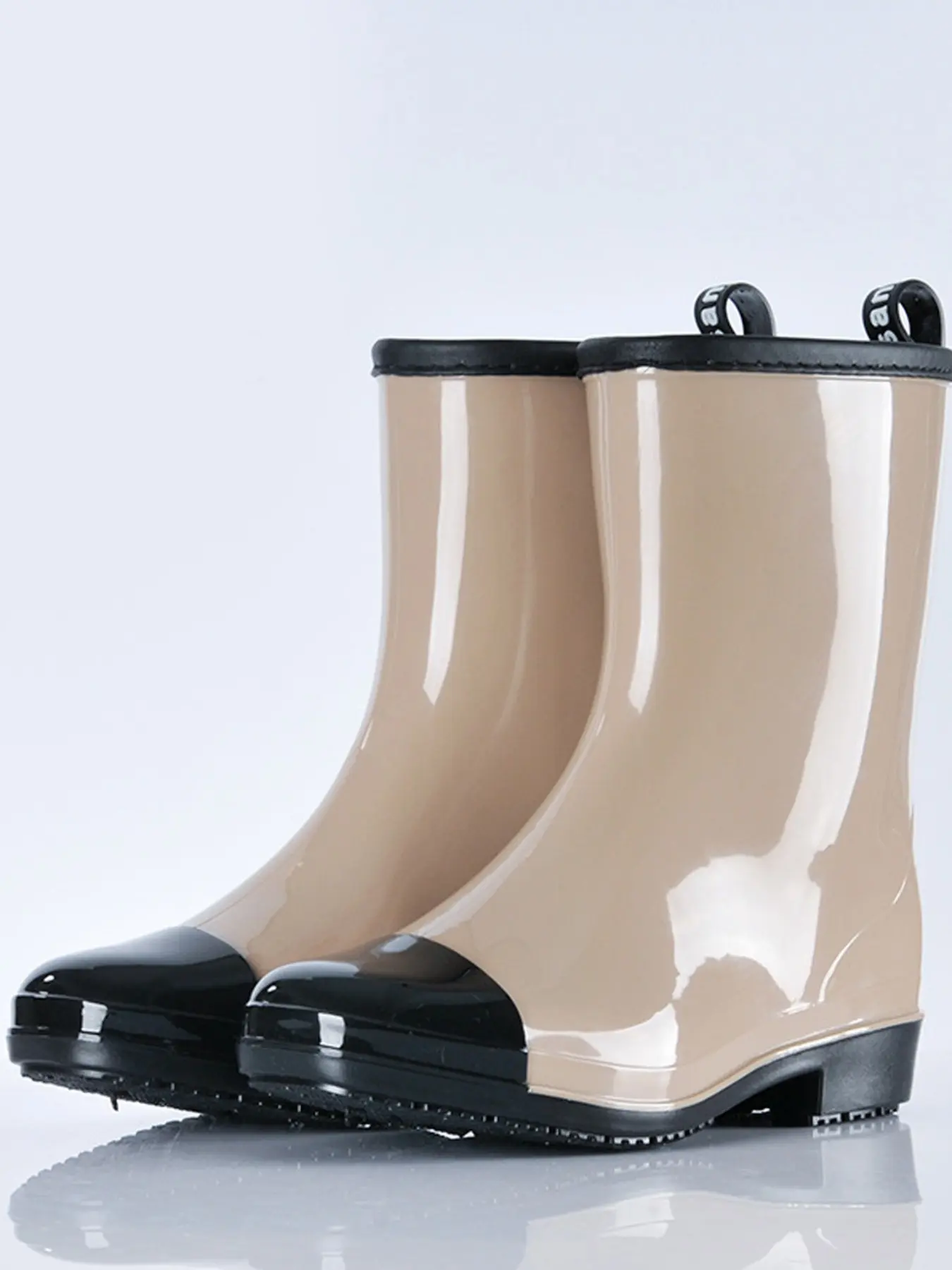 2026 Trend Glossy PVC Mid Calf Rain Boots, Fashionable Boots, Two Tone Patchwork Waterproof Boots, Non Slip Thick Wear Resistant Sole, Rear Pull Tab Easy On Design, Lightweight Footwear, Daily Commute Gardening Camping Walking Outdoor Shoes, Windproof