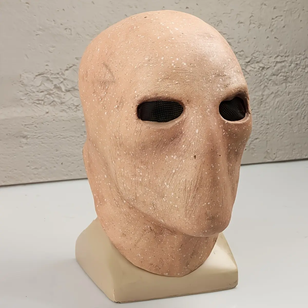 Scary Latex Mouthless Alien Mask Adult Halloween Cosplay Funny Face Mask Dress Up Headgear Full Head Horror Monster Costume Props Universal Size Spooky Party Stage Performance Photo Props Fancy Dress Accessories