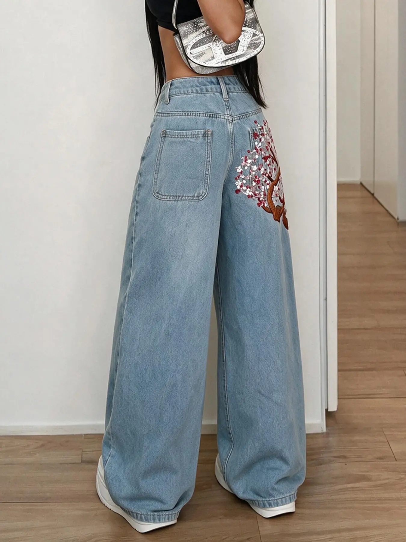 Women's High Waist Floral Embroidery Jeans, Loose Fit Wide Leg Pants, Vintage Washed Blue, All Seasons, No Belt Included
