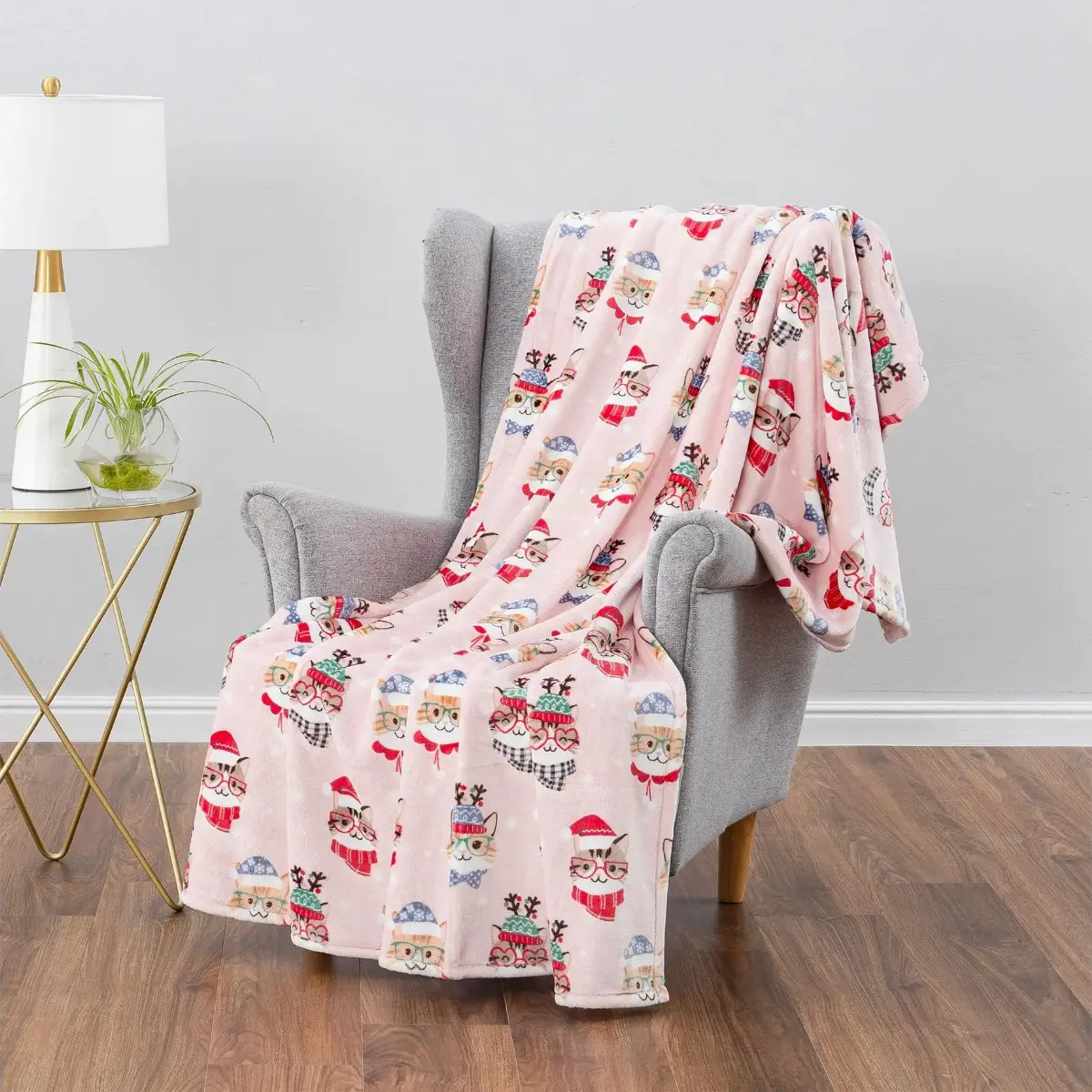 Pink Christmas Cute Cat With Santa Hat Reindeer Antlers Flannel Throw Blanket, Soft Warm Winter Sofa Bed Cover, Holiday Home Decor Xmas Gift For Cat Lovers Kids Family