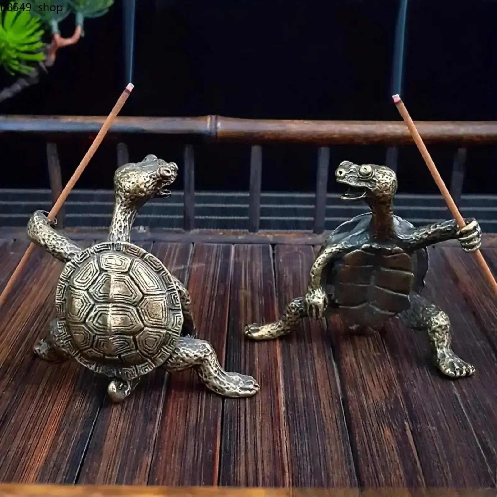 1PC Zinc Alloy Turtle Incense Holder, Martial Arts Inspired Combat Pose Metal Burner Stand, Unique Home Office Decor Ornament, Vintage Style Fragrance Holder for Meditation Space, Desk Display & Gift Idea