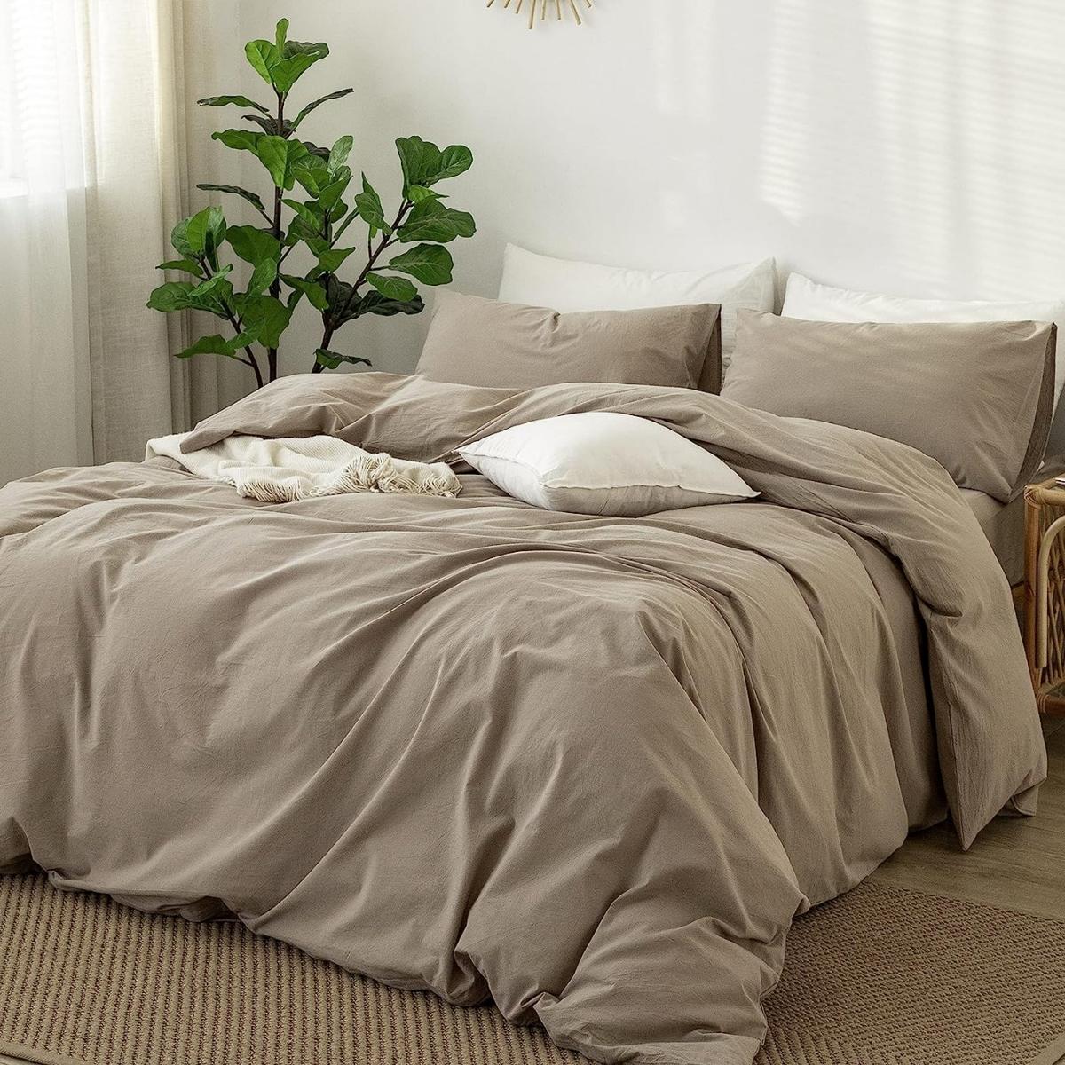 Solid Color Bedding Set, 2/3 Counts/set Including Duvet Cover & Pillowcase without Filler, Soft Warm Bedding Set for Home Bedroom, Bed Sets