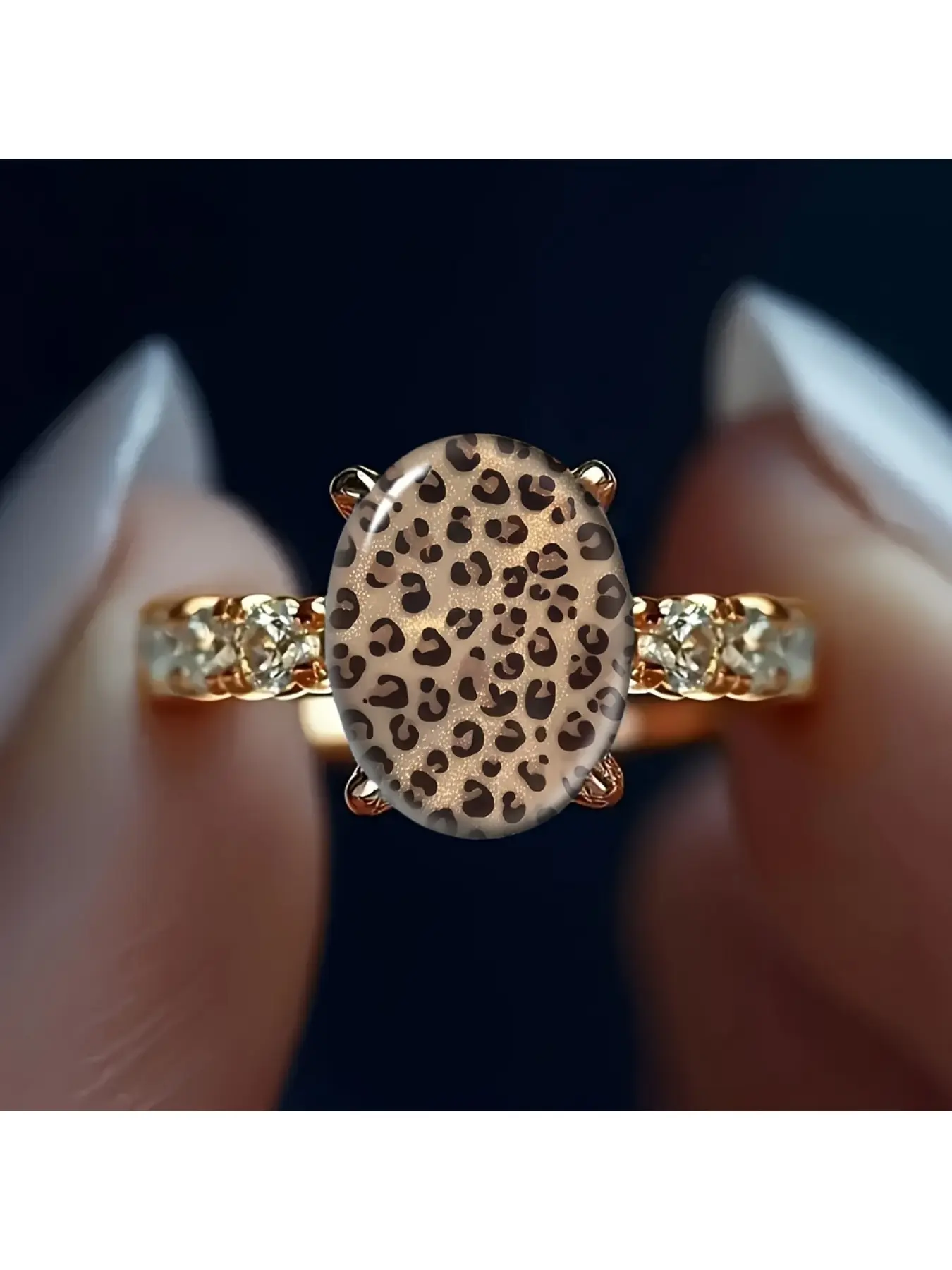 American-style light glittery leopard print oval ring with gilded and diamond-encrusted ring shank, a Maillard-inspired vintage western hot girl country music festival stacking jewelry piece