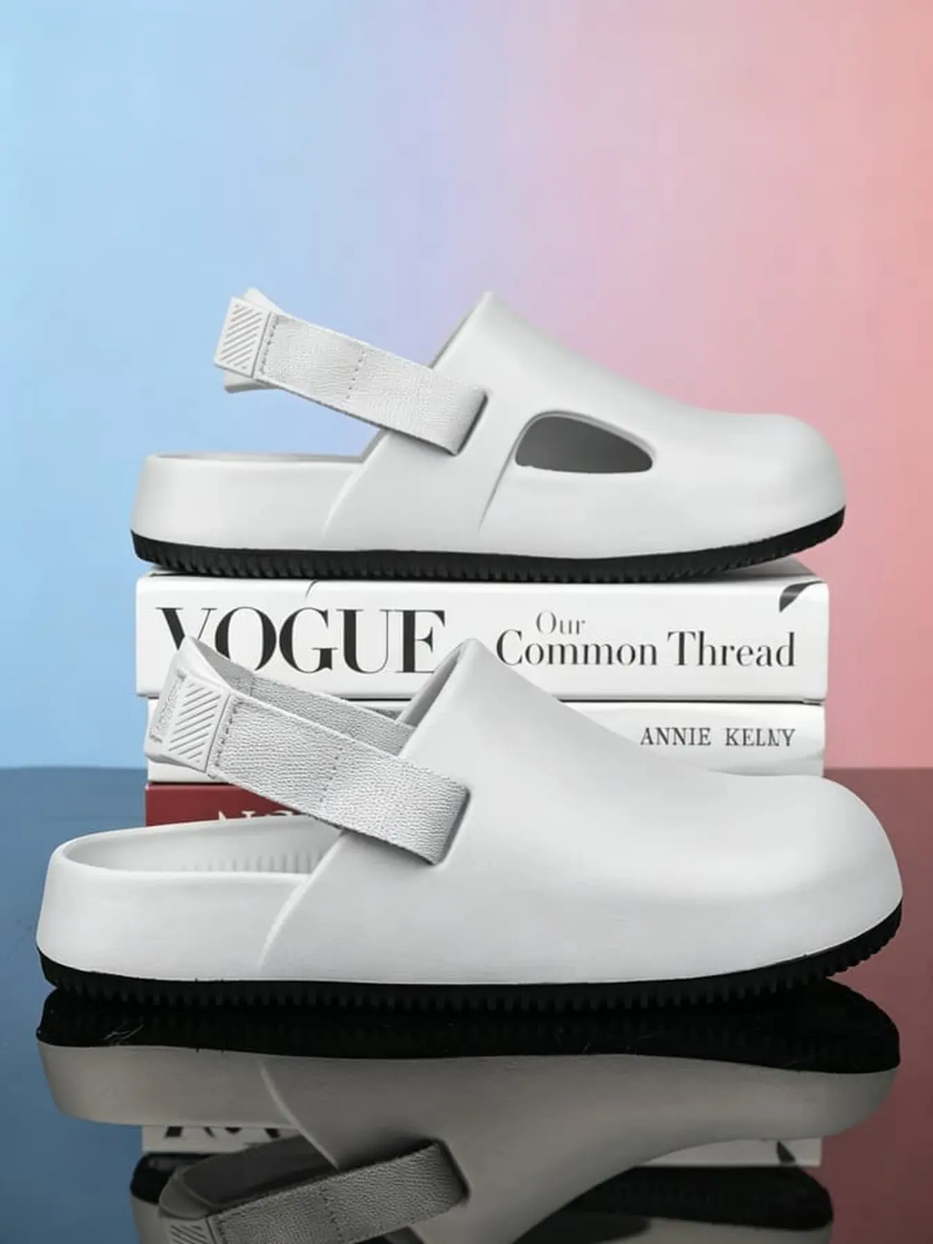 Unisex simple covered slides integrated lightweight shock-absorbing breathable lining multi-color beach shopping casual slides