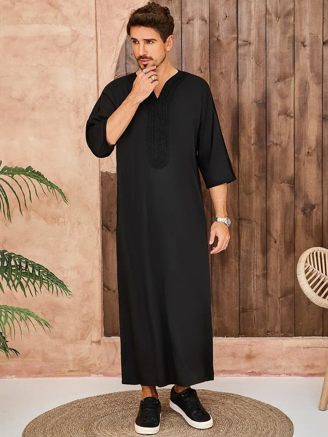 Islamic Moroccan Men's Long Robe Thobe, Traditional Arabic Robe, Muslim Thobe, Traditional Ramadan Eid Clothing, Embroidered V Neck Loose Fit Woven Fabric, Perfect Gift