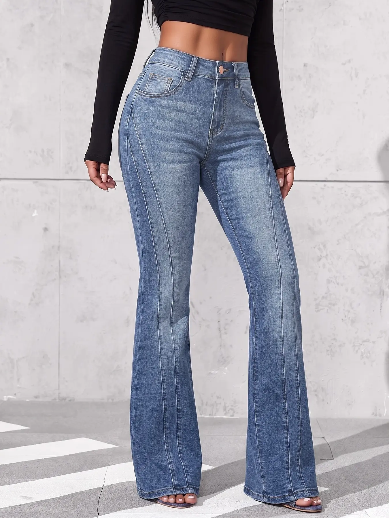 Vintage Washed Women's Micro Flare Jeans, Mid Waist Vertical Seam Bell Bottom Long Pants, Casual Daily Wear Fashion, Aesthetic