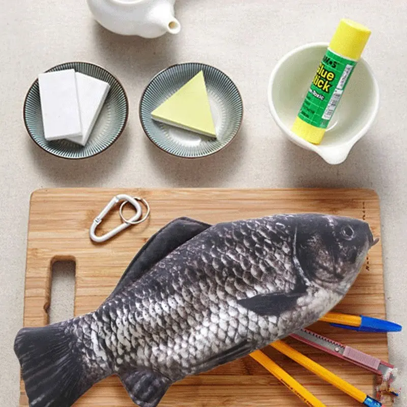 Realistic Fish Shape Pencil Pouch - Crucian Carp Design Stationery Org Case, Large Capacity Novelty Pen Pouch, Ideal for Camping & Hiking Gear Storage, Back-To-School Prep Gift