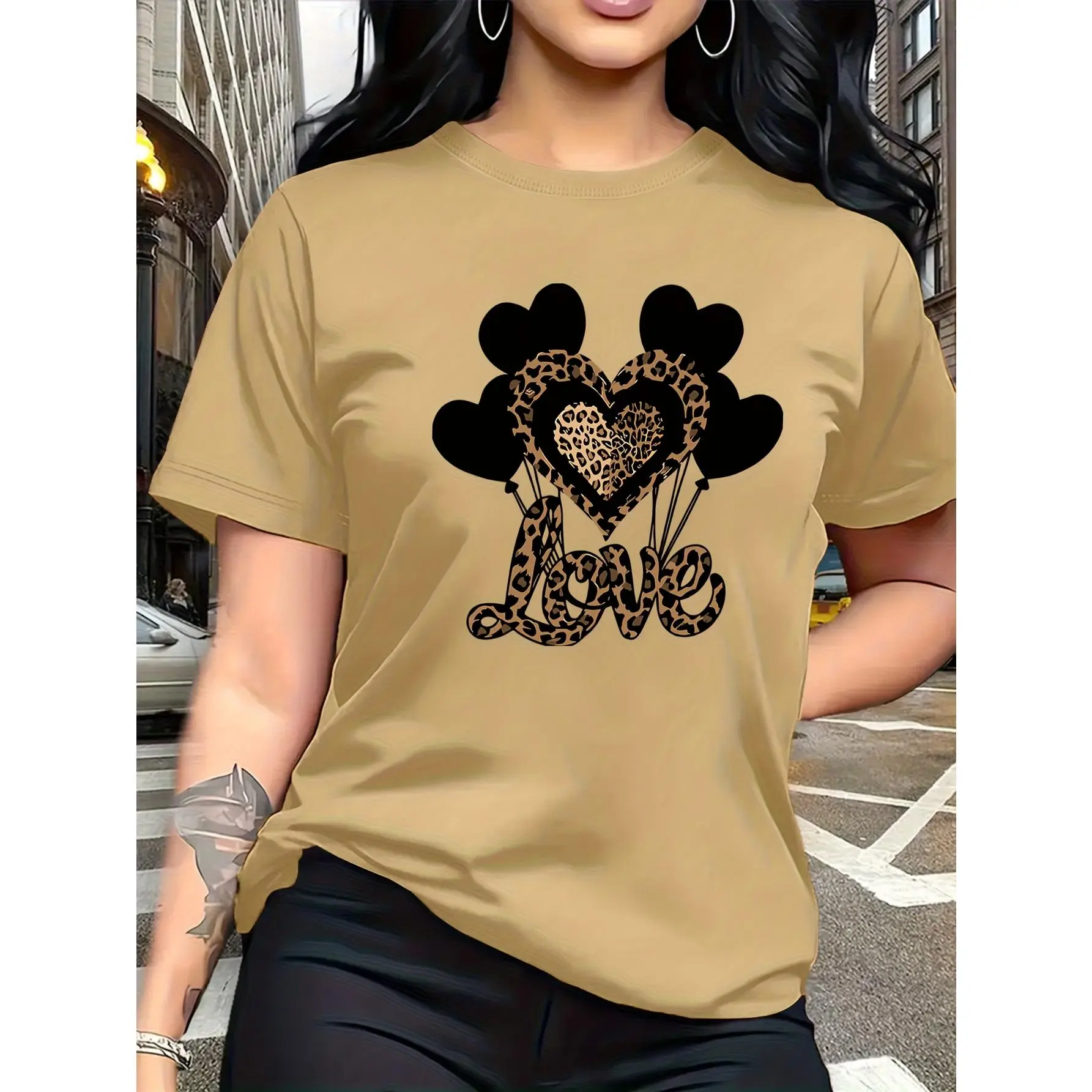 Women's Shortsleeve Round Neck T-Shirt in a Casual Golden Leopard Heart Print, Smooth Polyester Fabric for Leisure & Travel, Tshirt, Top, Comfortable