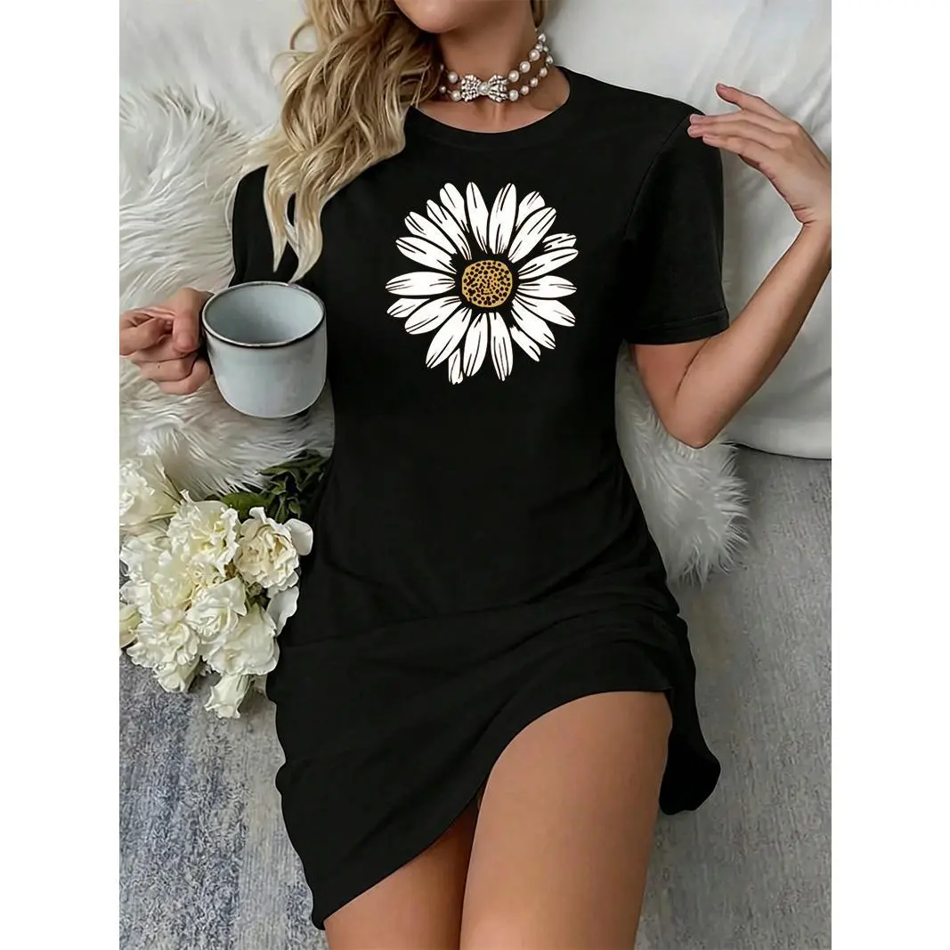 Women's Casual Daisy Graphic T-shirt Dress - Oversized Short Sleeve Round Neck Mini Dress, Lightweight and Breathable for All Body Types, Going Out