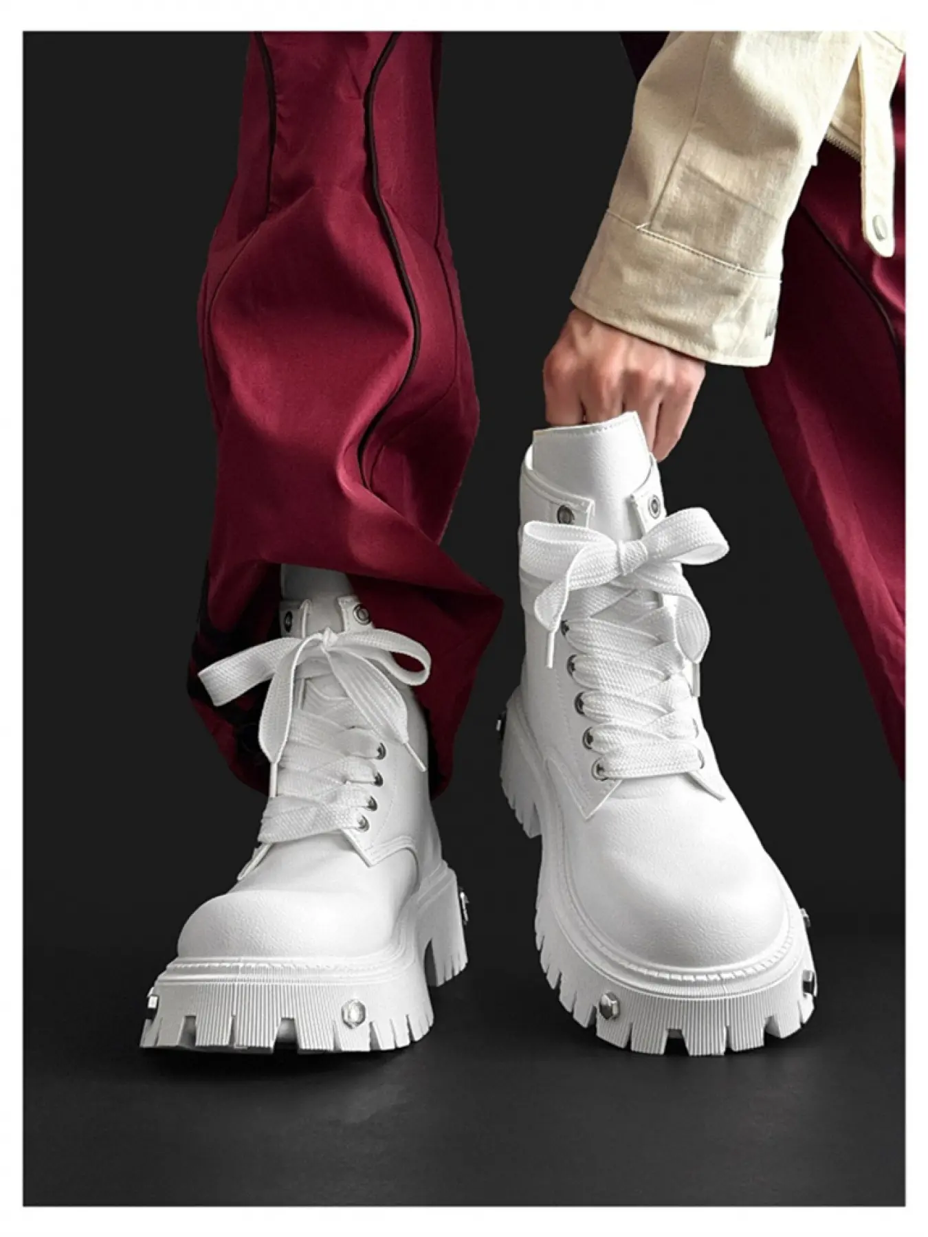 Men's Thick Bottom High Top Casual Boots Leather Upper Thick Bottom Metal Decor Side Zipper Non-Slip Heightening Street Cool Style For Daily Street & Commute