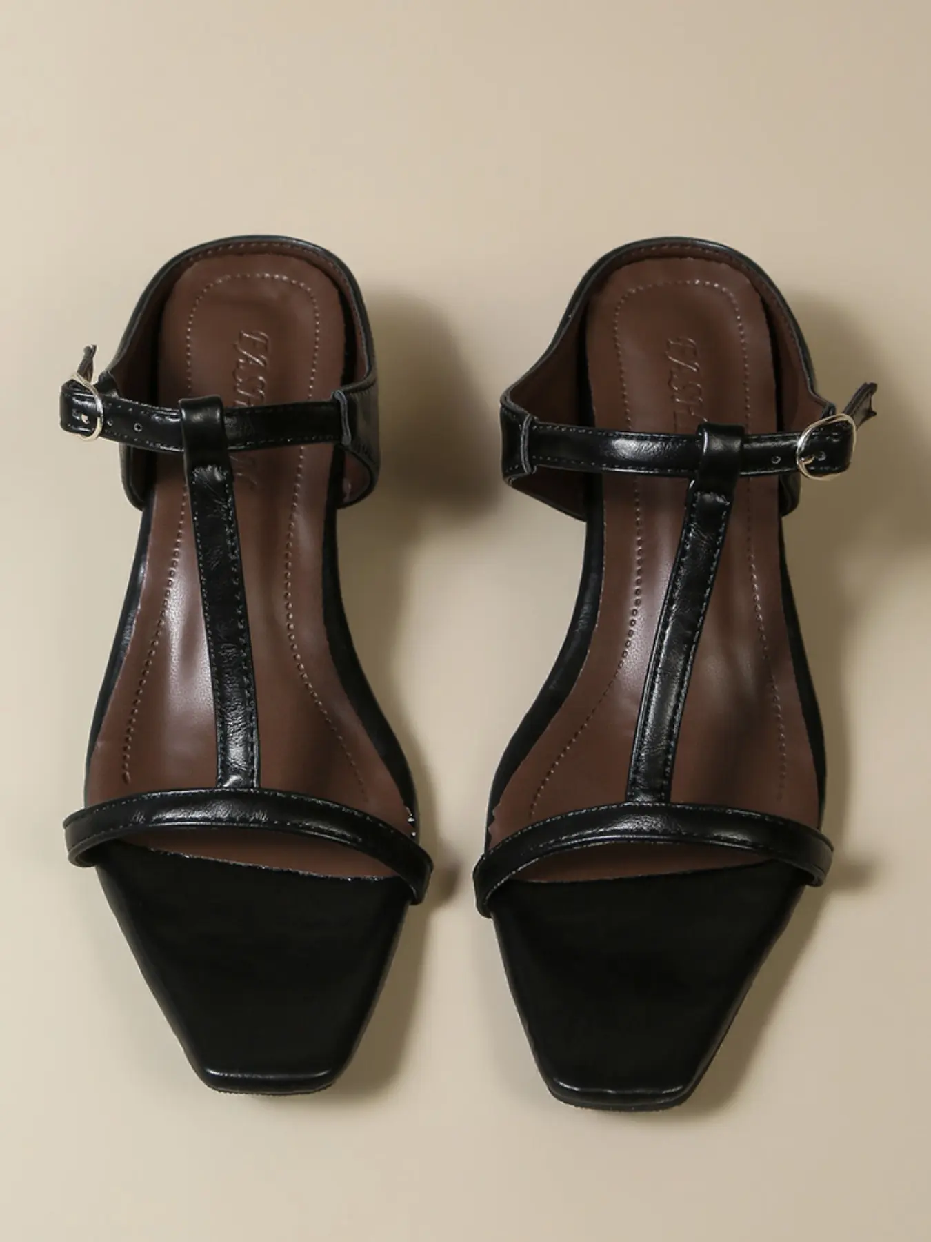 Pointed Toe Retro High Heel Sandals for Women, Summer Versatile Large Size, Perfect for Skirts and Vacations, Unique Style Footwear