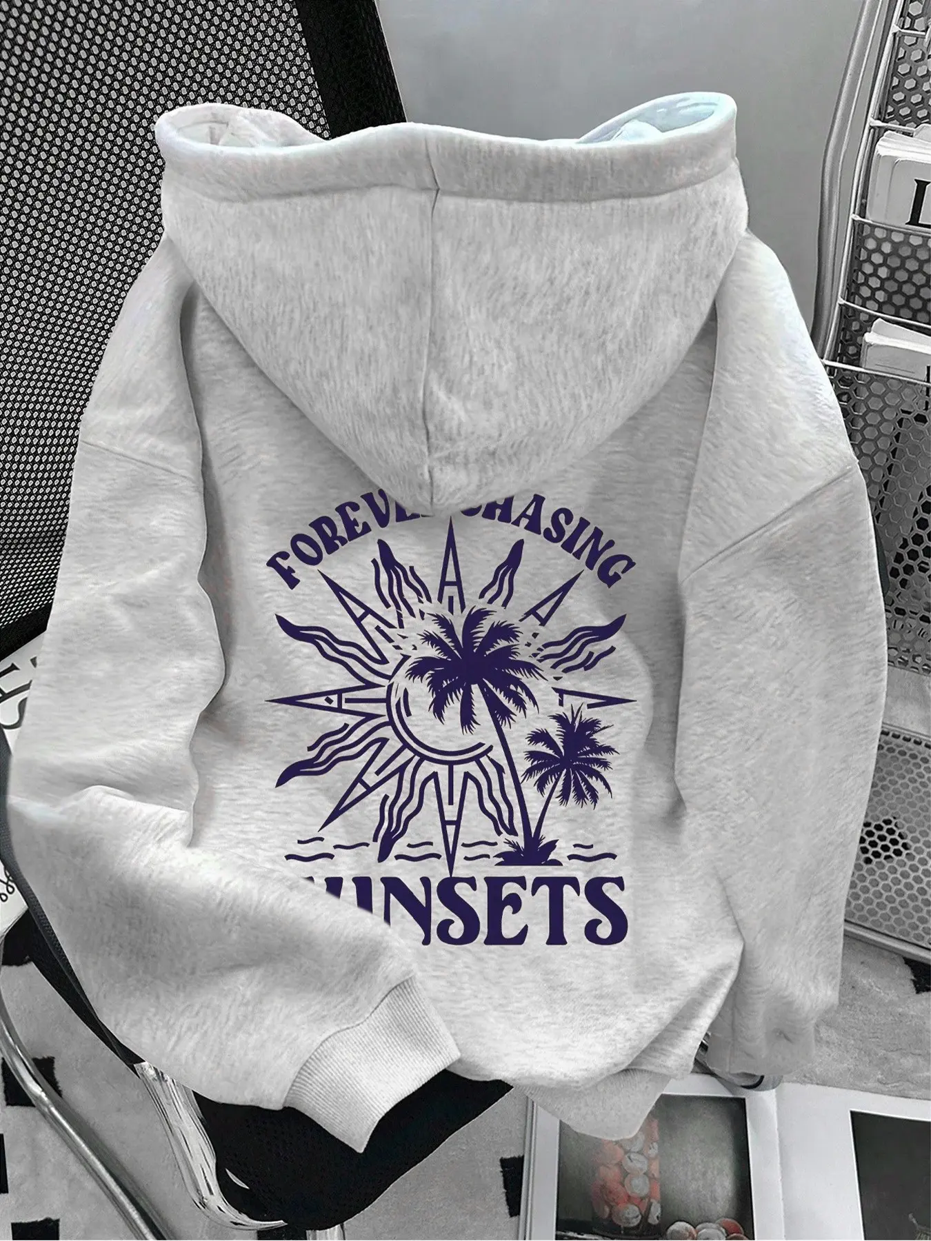 Vintage Beach Hoodie, Body with Blue Palm Tree Print, Oversized Slim Fit, Casual Spring Fall Top, Unisex Streetwear
