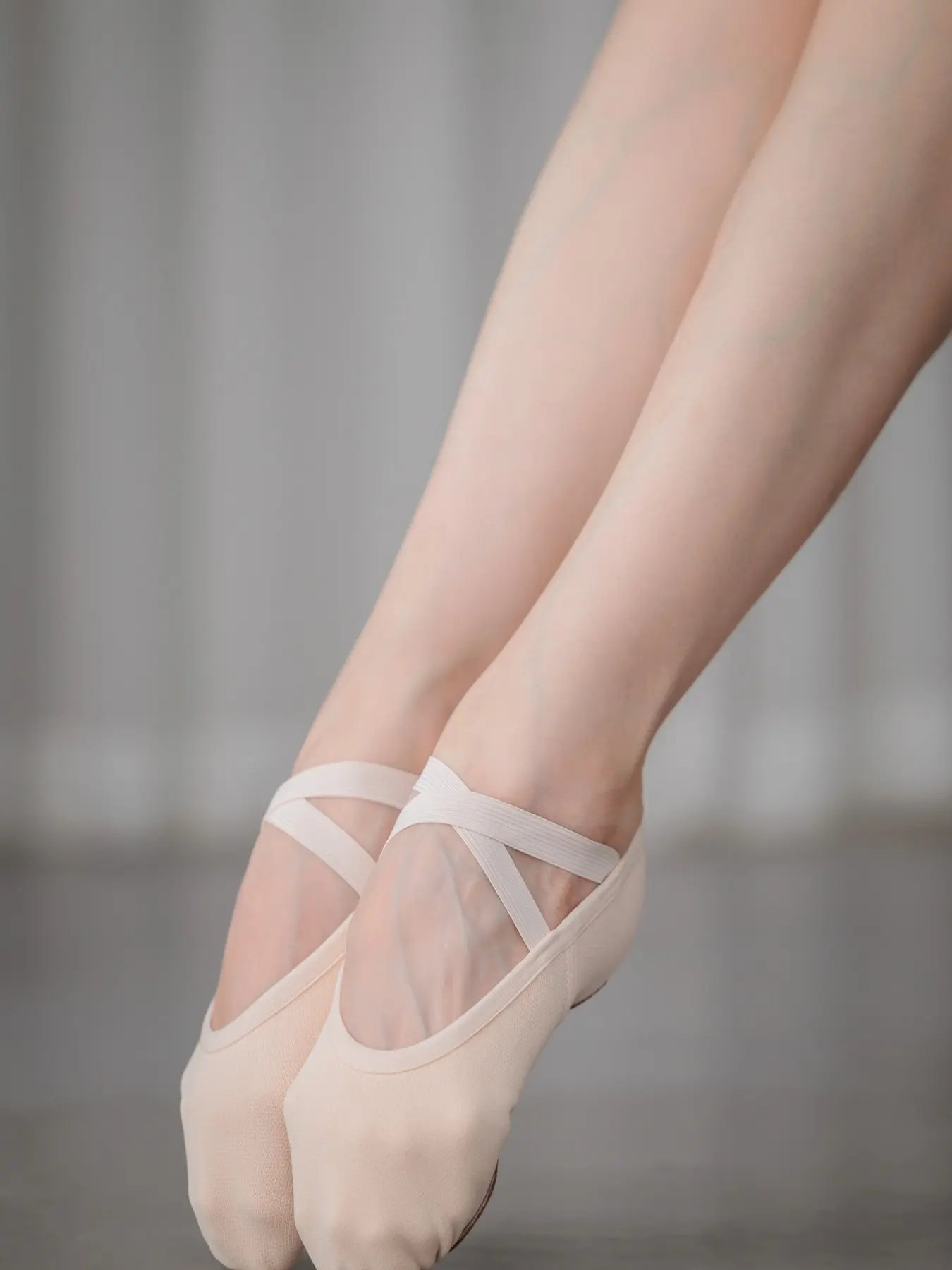 Adult and Kids Ballet Dance Shoes, Elastic Canvas Soft Sole Practice Shoes, Anti-Slip Separate Sole, No Laces, Daily Training, Specialized Practice