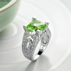Stunning Fresh Apple Green Zircon Ring, Trendy European Sparkling Gem Jewelry For Daily Outfits