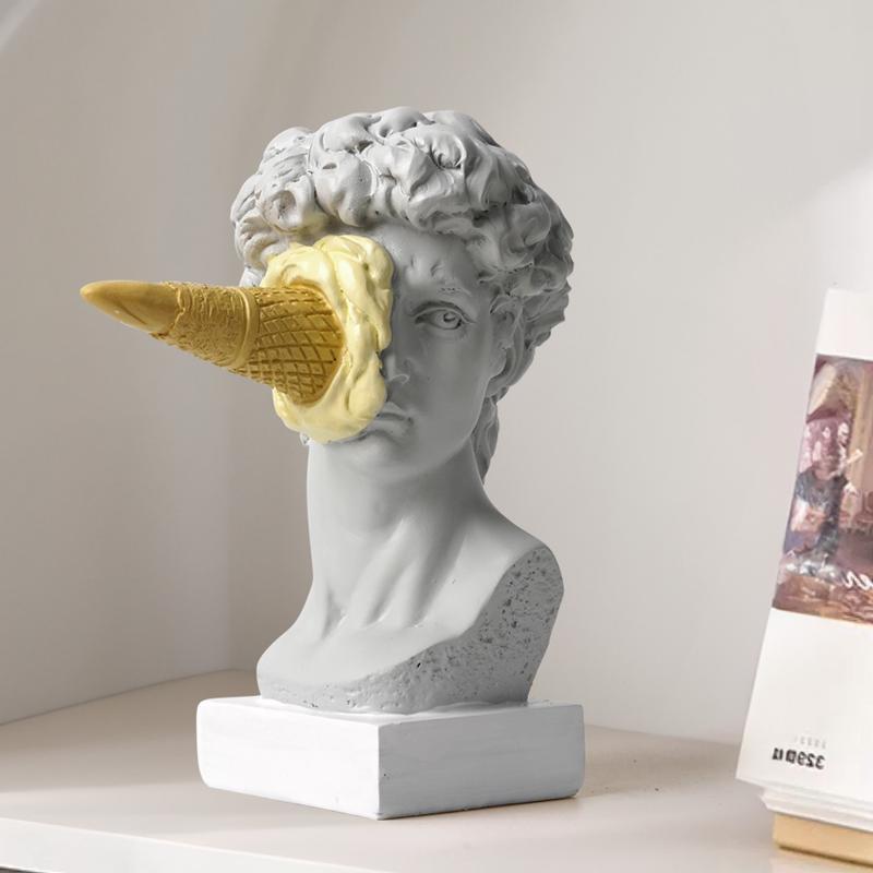 Ice Cream David Sculpture for Valentine's Day Gifts, 1 Count Resin Character Sculpture, Modern Home Desktop Bookshelf Creative Ornaments, Mean Girls Decorations, Figurine, Decoration