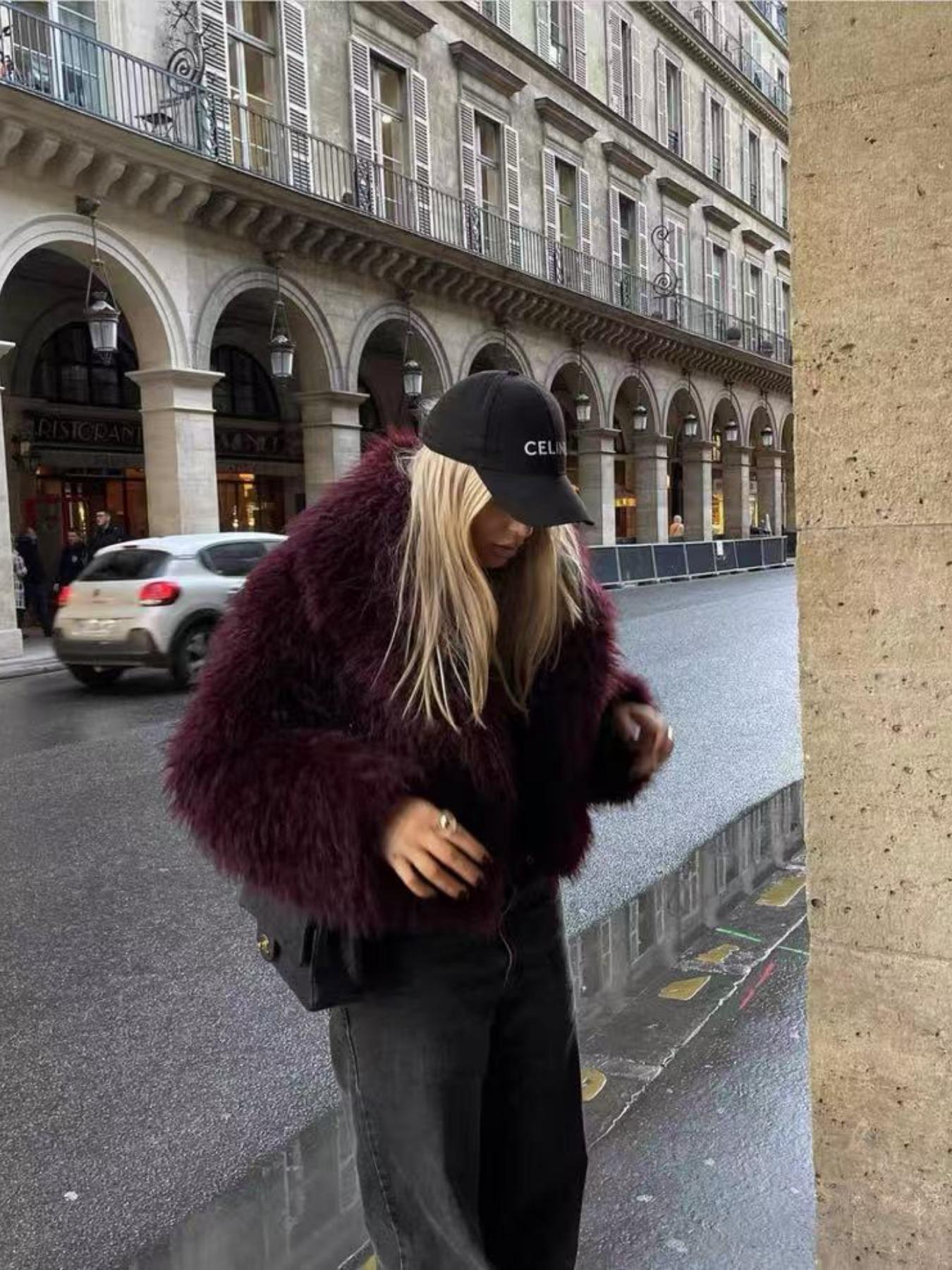 Women's Faux Fur Short Coat, Warm Loose Fit Winter Jacket, High-End Look, New Trendy Design, Perfect for Cold Weather
