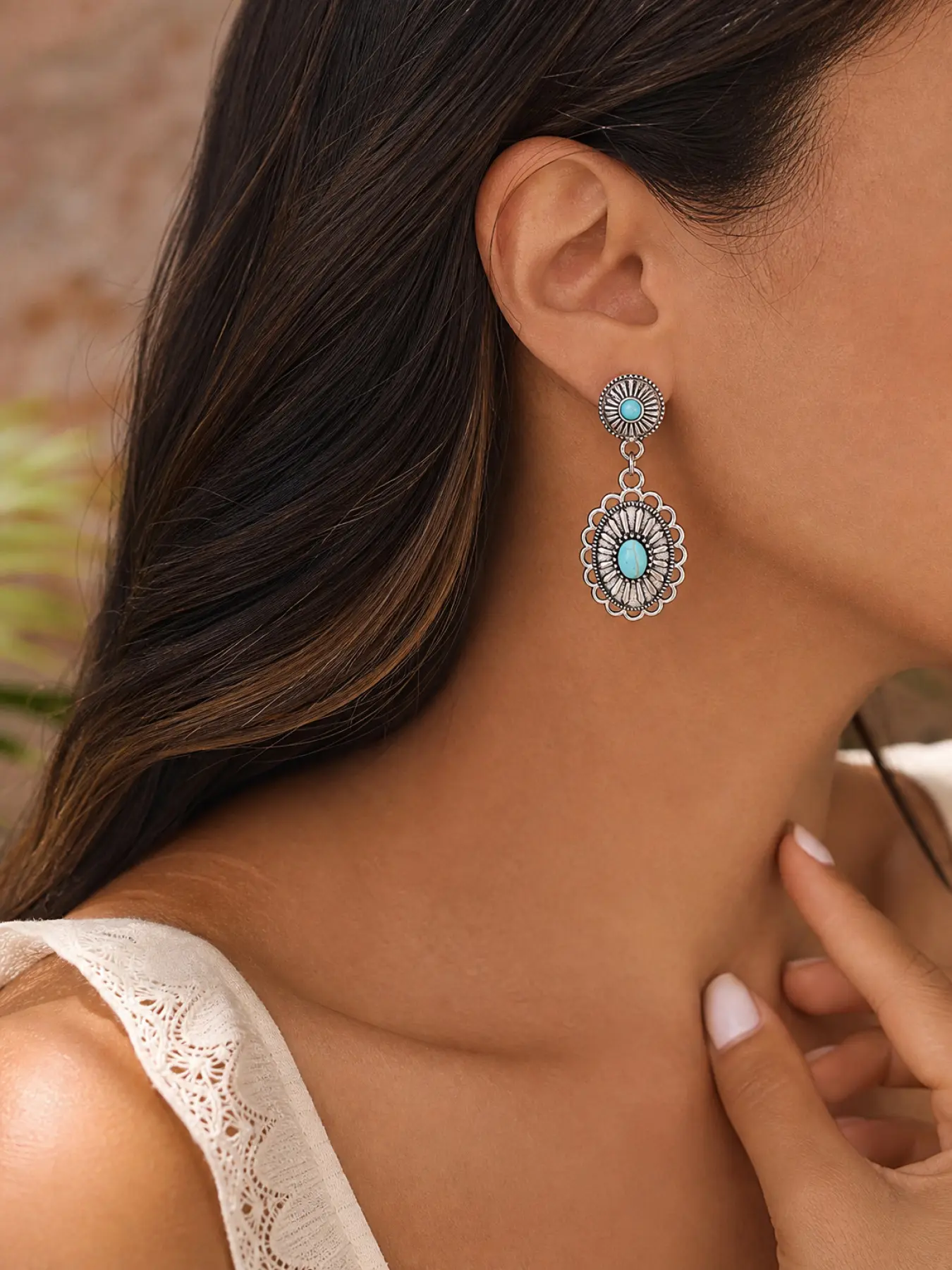Western Turquoise Pendant Dangle Earrings Bohemian Southwest Style Silver Statement Earrings, Stylish Jewelry, Trendy Jewelry, Fashionable and Versatile Accessories for Womens Everyday Wear