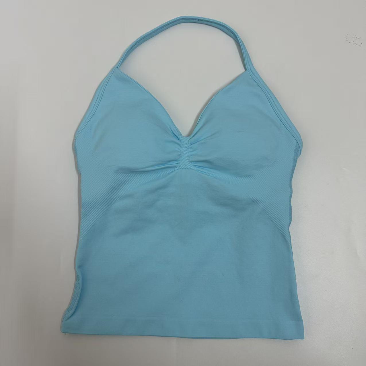 DFYNE Backless Fitness Tank Top with Built-in Bra Pads, Long Straps, and Elongated Cuffs for a Slimming Look, Ideal for Yoga Training.