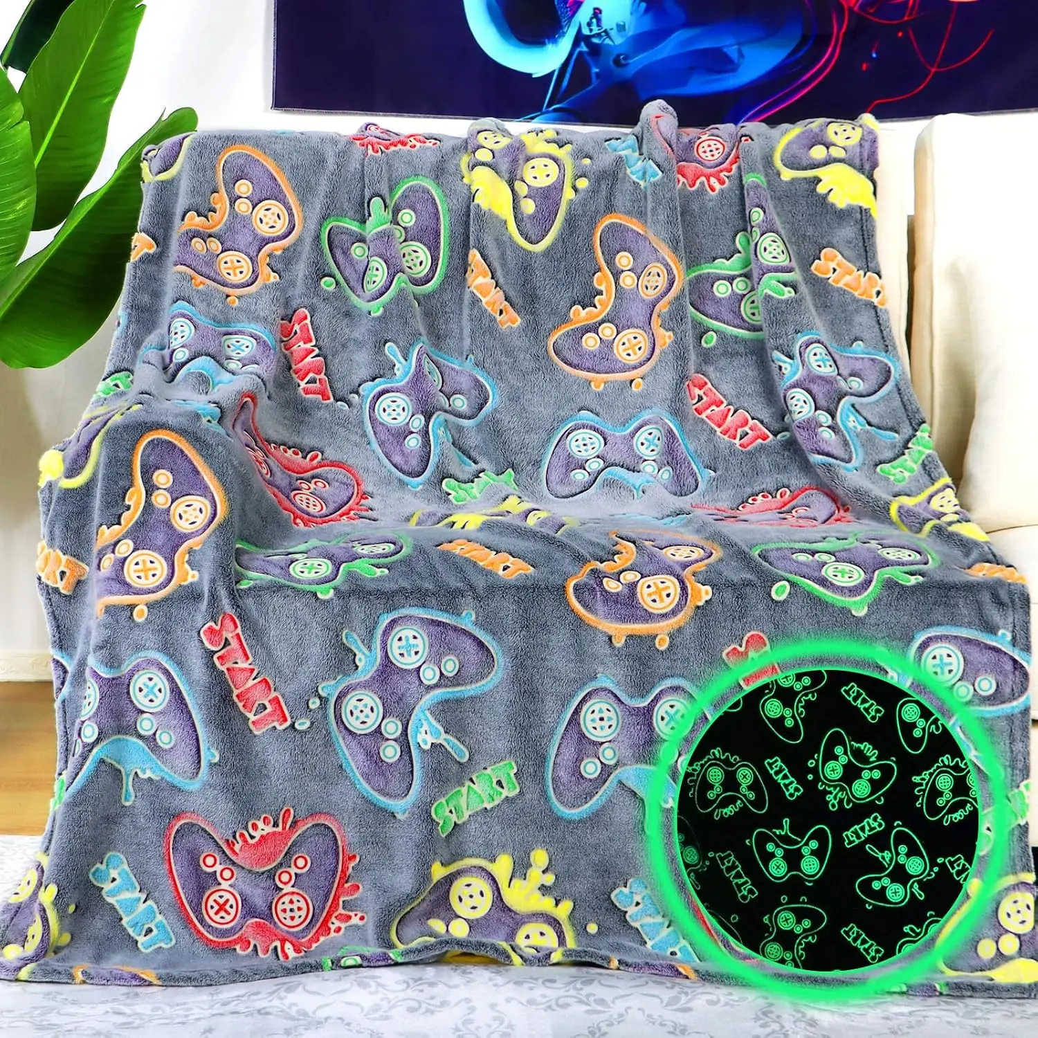 Glow in the Dark Gamer Fleece Throw Blanket for Boys, 40"×50" | Cool Luminous Gamer  Gifts, Gaming Room Decor, Ideal Holiday Birthday Gifts for Teen Boys and  Lovers