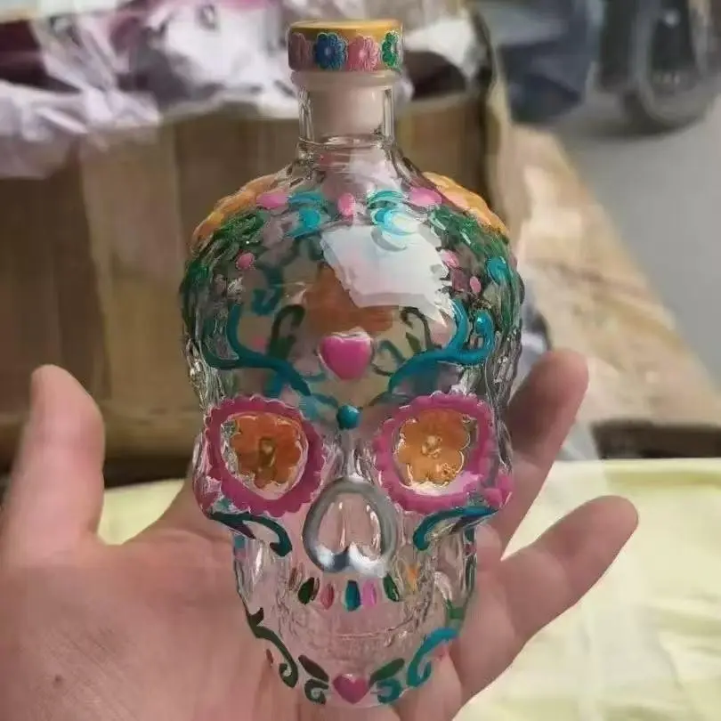 New Skull Whiskey Bottle, 350ML Skull Decanter, Creative Decorative Piece, Unique Whiskey Glassware, Perfect Gift Idea, Home Bar Accessories