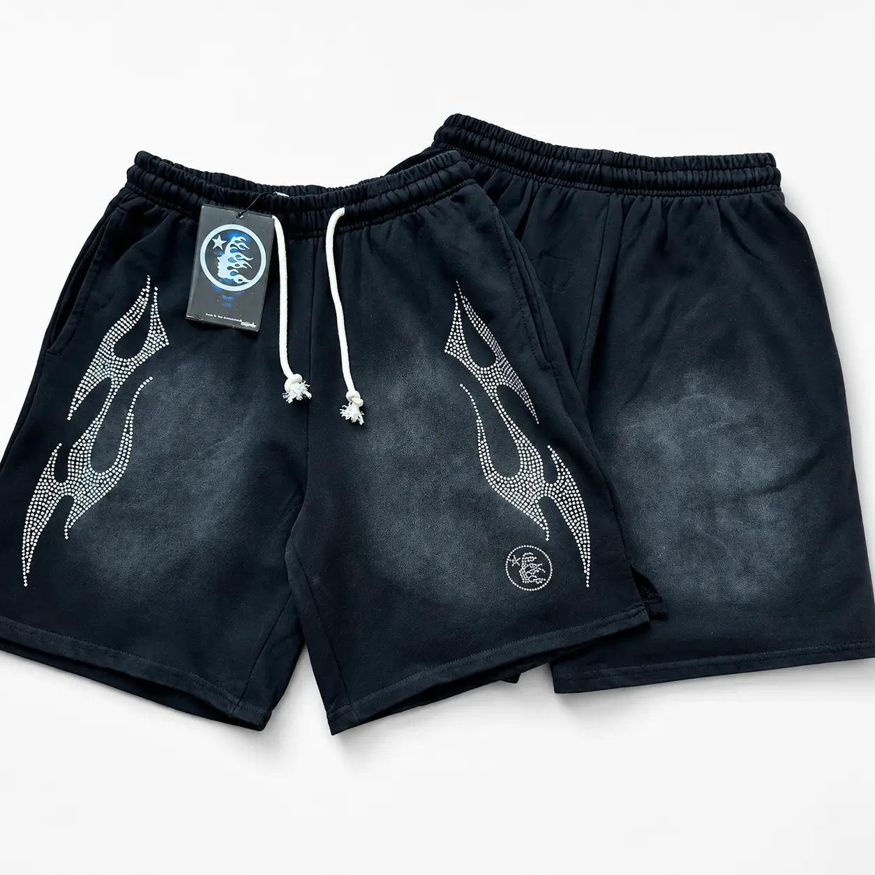 Hellstar Graphic Shorts Y2K Streetwear Heavyweight 100% Cotton Shorts, Vintage Washed Casual Sweat Shorts with Flame Print, Gothic Hip Hop Style Loose Fit Summer Bottoms for Men Women yangliii-shop