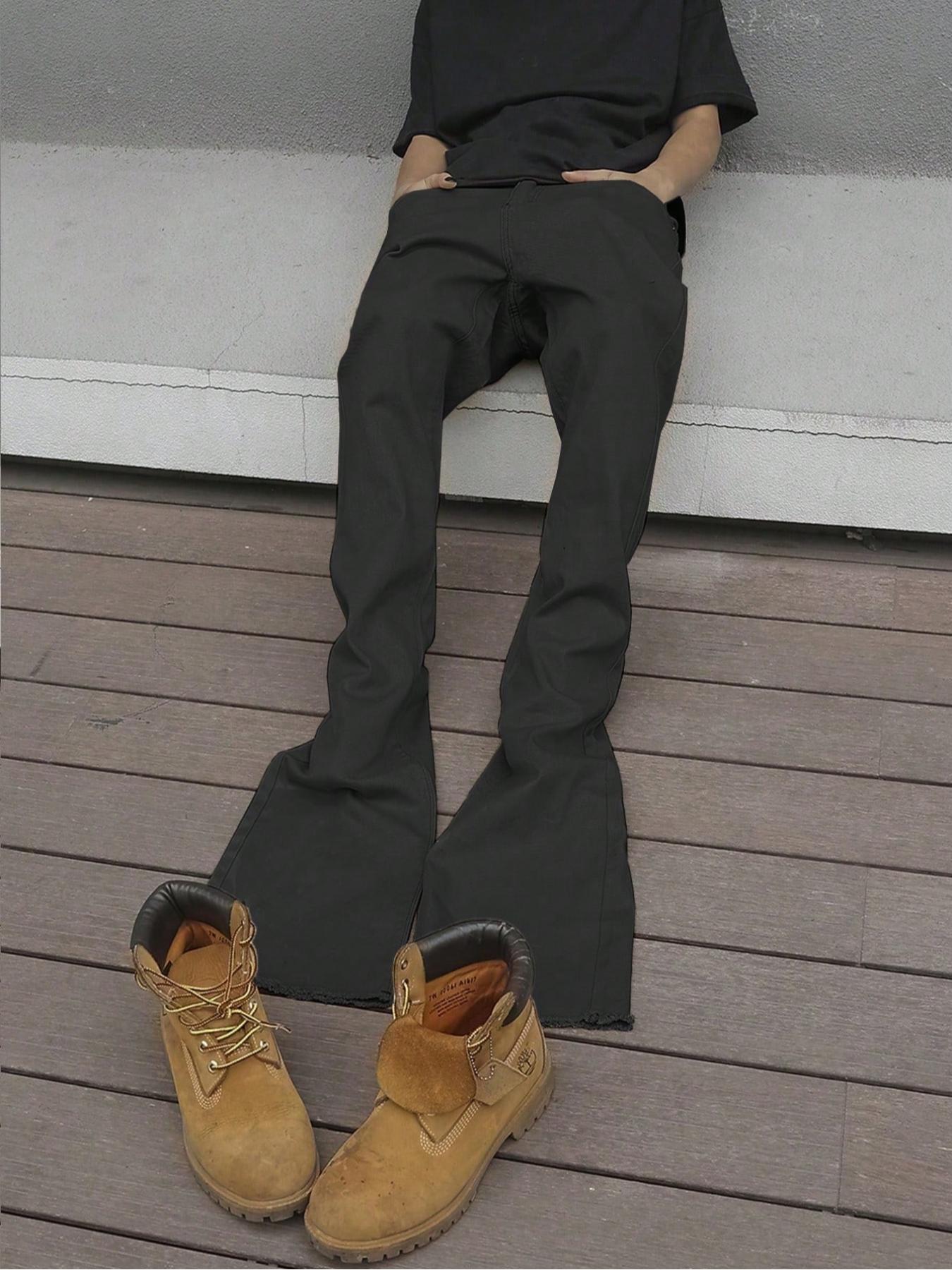 Men's Plain Solid Color Button-Fly Flared Jeans Pants - Slim-Fit & Casual Streetwear Style, Comfortable with Pockets, Featuring Frayed Cuff Design. Suitable for Daily Wear; Also a Versatile All-Season Bottom for Men (Extended Fit)