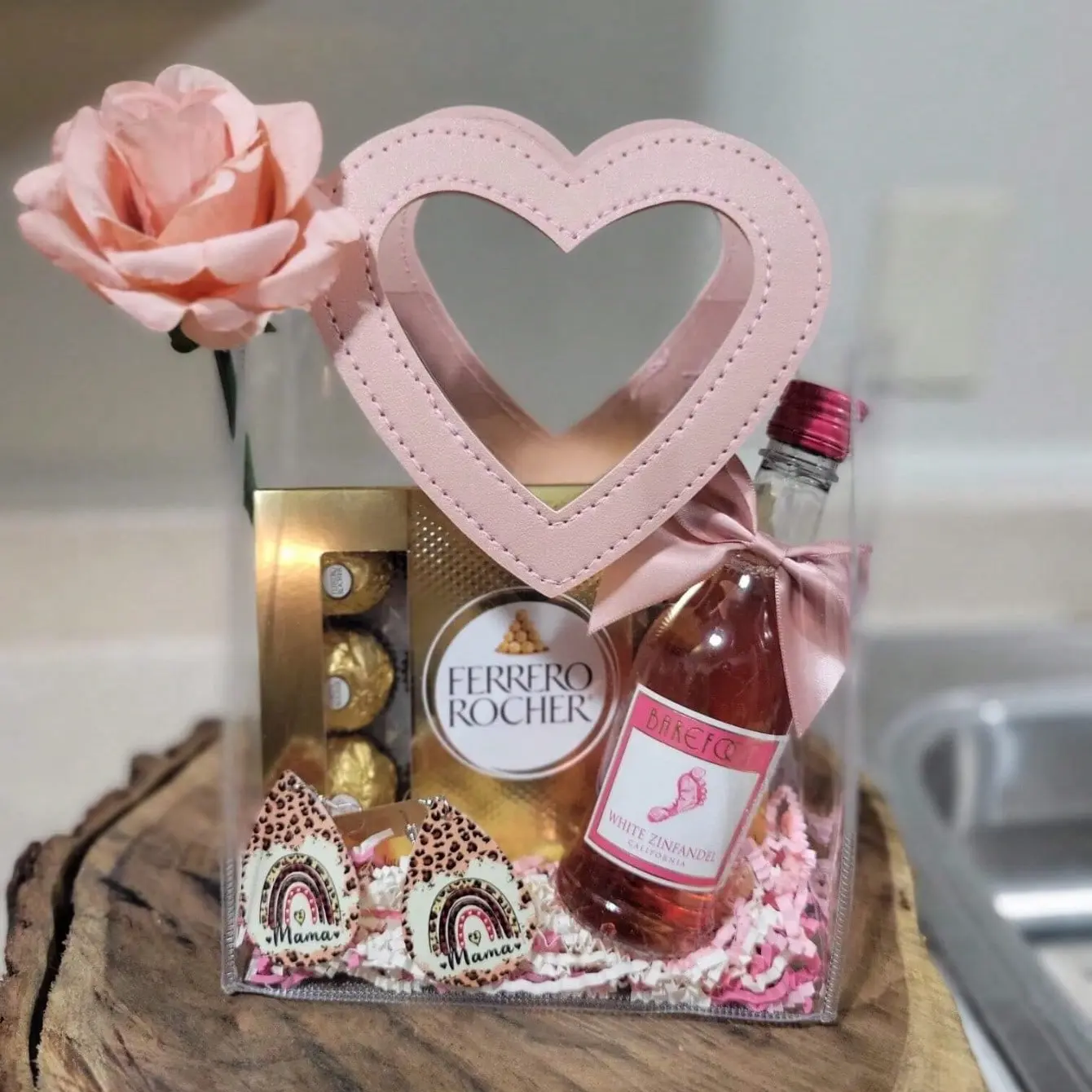 3pcs Heart Handle Bags Wine Gift Wrapping Bag, Valentine's Day Party Decoration Storage Pouches, Engagement Occasion