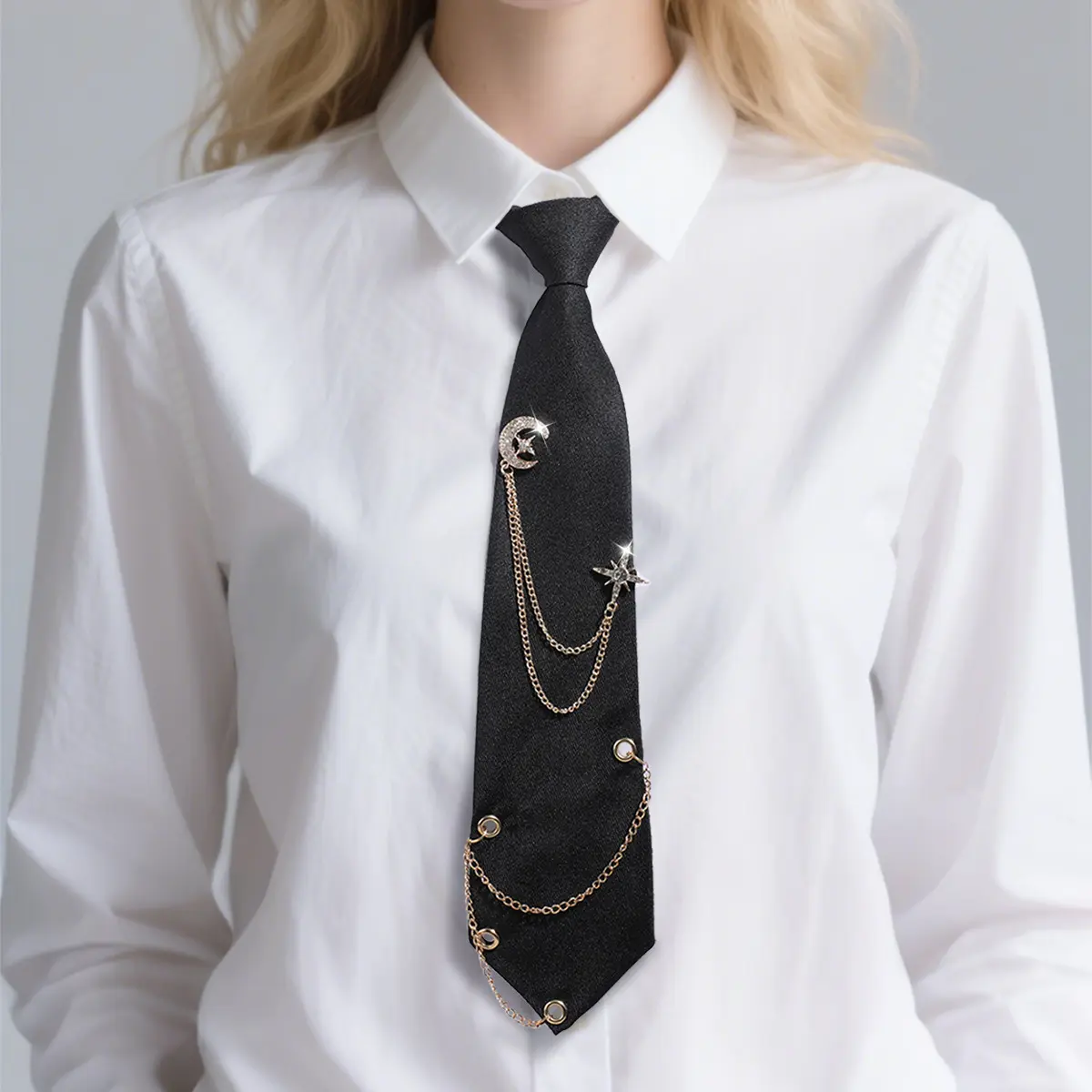 Pre‑Tied No‑Tie JK Neck Tie, Black Lazy Wear Uniform Necktie with Rhinestone Moon Star & Chain Decor, Y2K Academia Style Costume Accessory for Shirts
