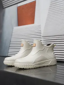 Waterproof mid-tube rain boots, fashionable short ankle boots, both men and women, for outdoor festivals and gardens, designed to be worn and taken off