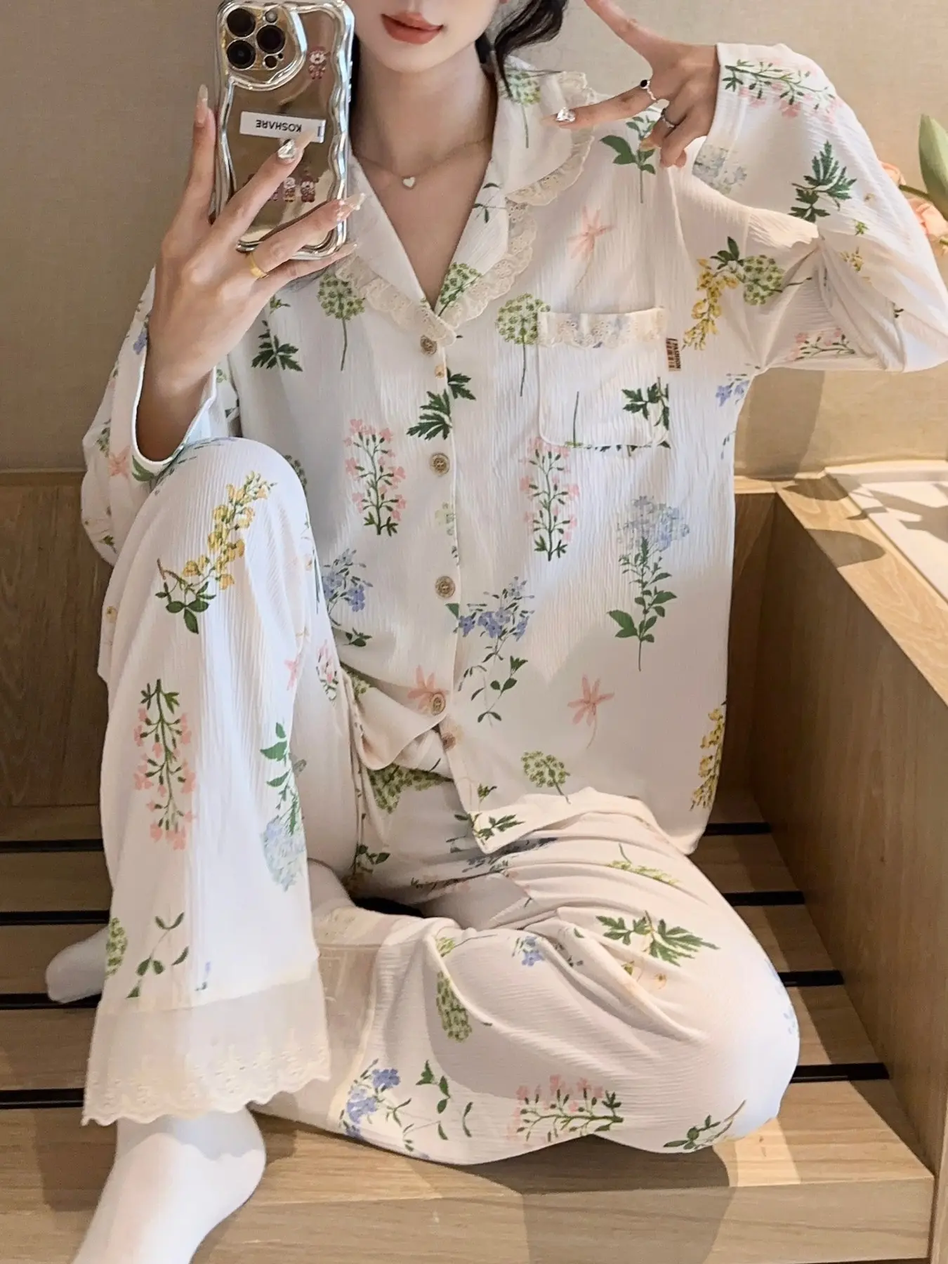 Women's New 2-Piece Sleepwear Set, Collared Cardigan with Floral Print, Trendy Casual Home Wear, Long Sleeve and Pants, Comfortable for Home