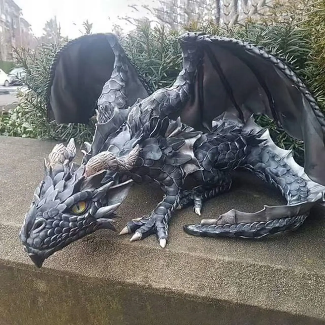 Resin Dragon Sculpture Ornament, Decorative Indoor Desktop Decor, Waterproof Outdoor Garden Art, Gothic Gift for Fantasy Lovers, Birthday Present