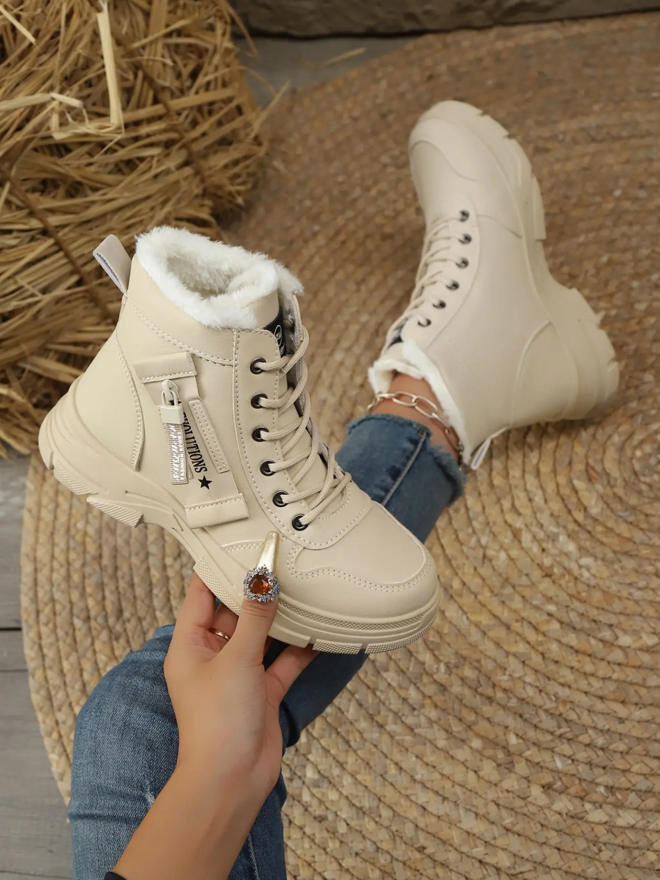 Women's Fleece Lined Fluffy Snow Boots, Lace-Up High Top Non-Slip Thick Sole, Warm Autumn Winter Outdoor Comfort, Student Commute Casual Shoes
