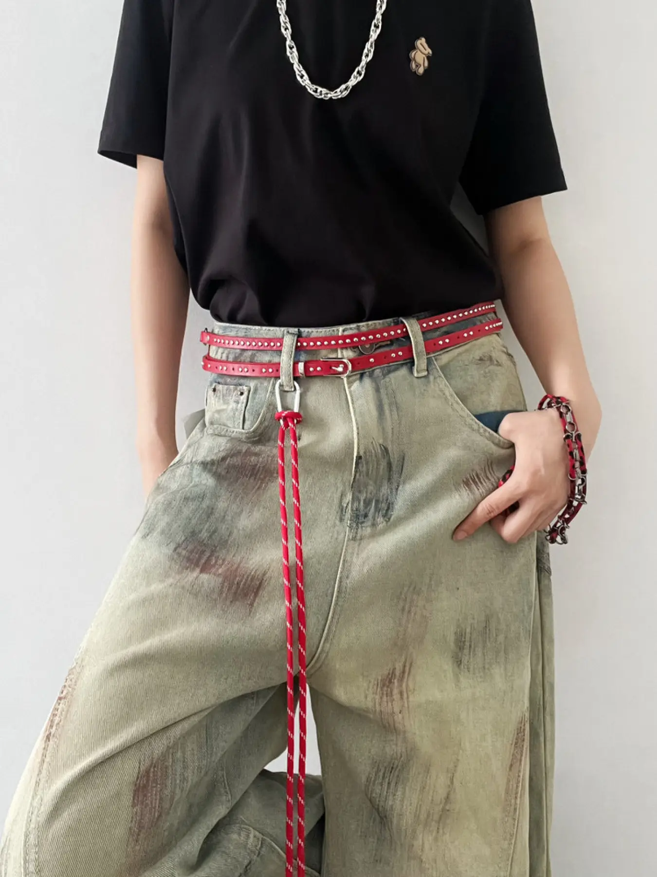 Red double-layer belt, women's American high-end feel, rivet belt, retro niche design, skirt, belt, accessory trend