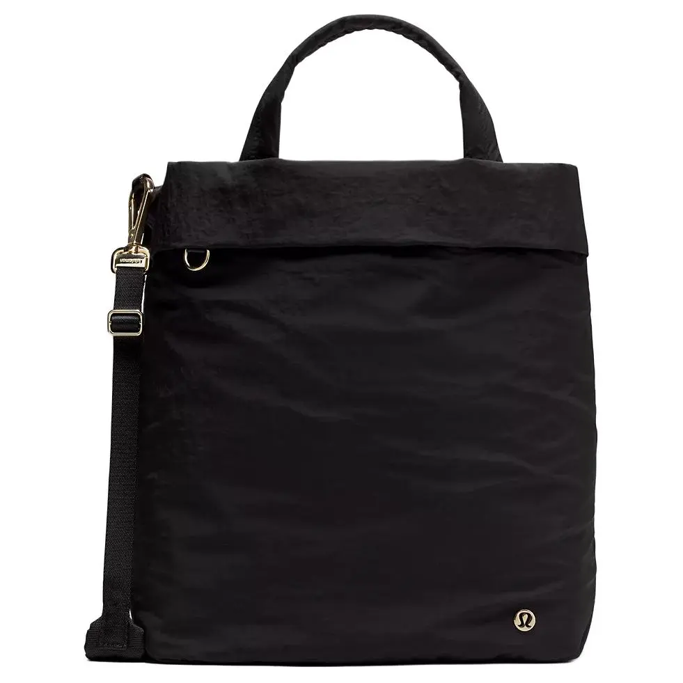 Lululemon On My Level 20L Recycled Nylon Carry-All Women's Handbag, Unisex Casual Shoulder Tote Bag in Black, Carry-All Women's Handbags