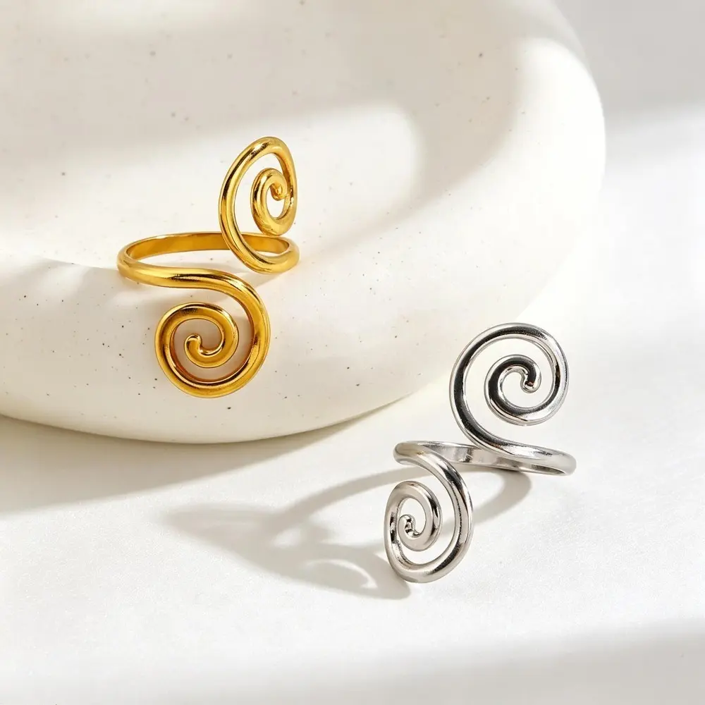 Unisex 2PCS Stainless Steel Spiral Open Rings - Polished Gold-Plated Swirl Band, Adjustable to Fit Most Finger Sizes, Minimalist Luxury Jewelry for Anniversary, Everyday Use, Jewelry Lovers (Bag Charm Accessory), Polished Gold-Plated Finish, Hypoallergeni