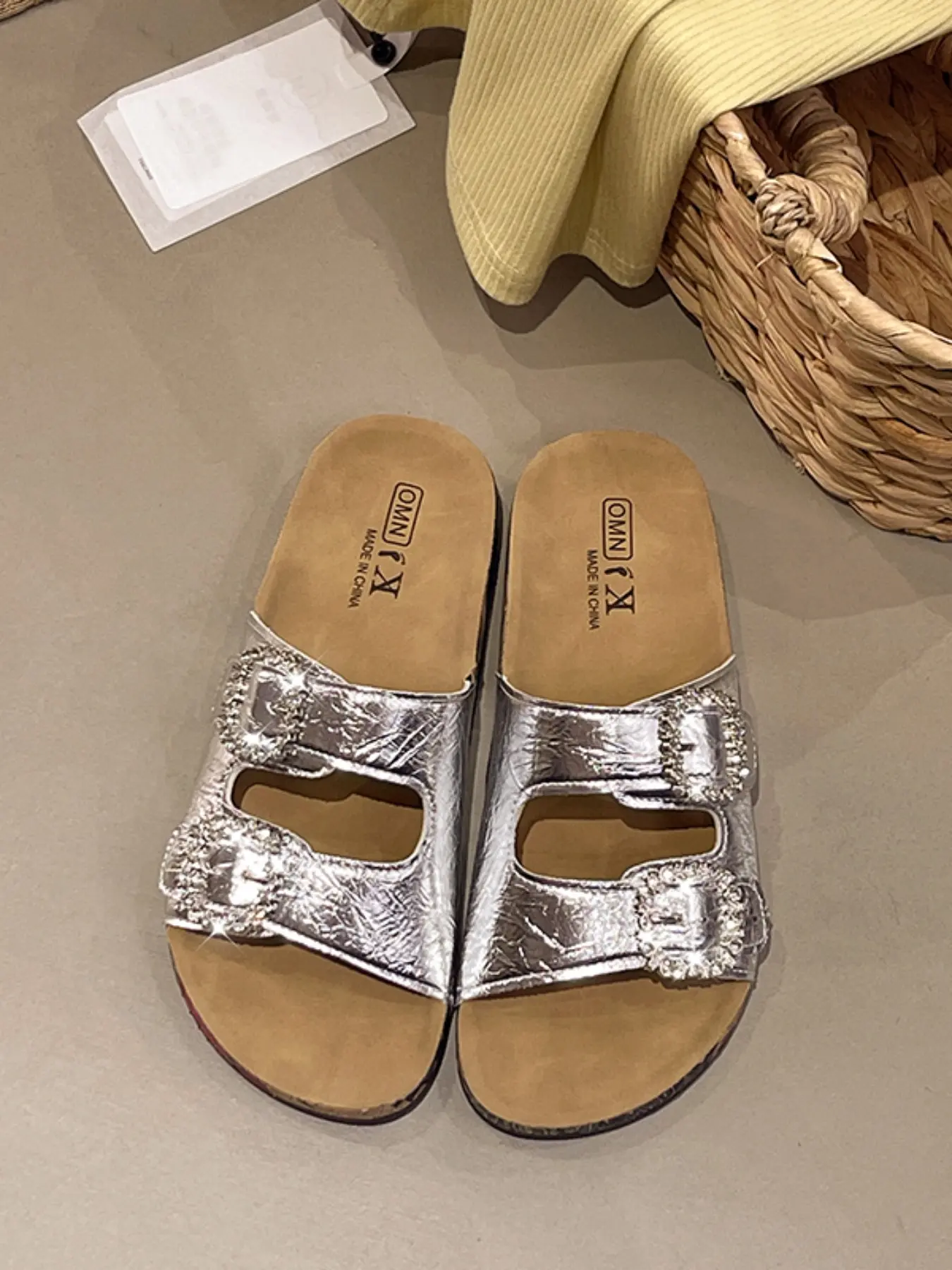 Women's Two Rhinestone Buckle Double Strap Slide Sandals Open Toe Slip On Cork Platform Non Slip Y2K Summer Beach Casual Footwear Fashionable Rhinestone Sandals Yellow Silver Gold Three Metallic Colors