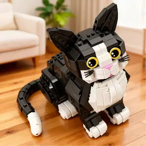 Unique Animal Series Cat Block Figurine, Ideal Gift for Lego Enthusiasts, Festive Decoration for Birthdays, Christmas, New Year