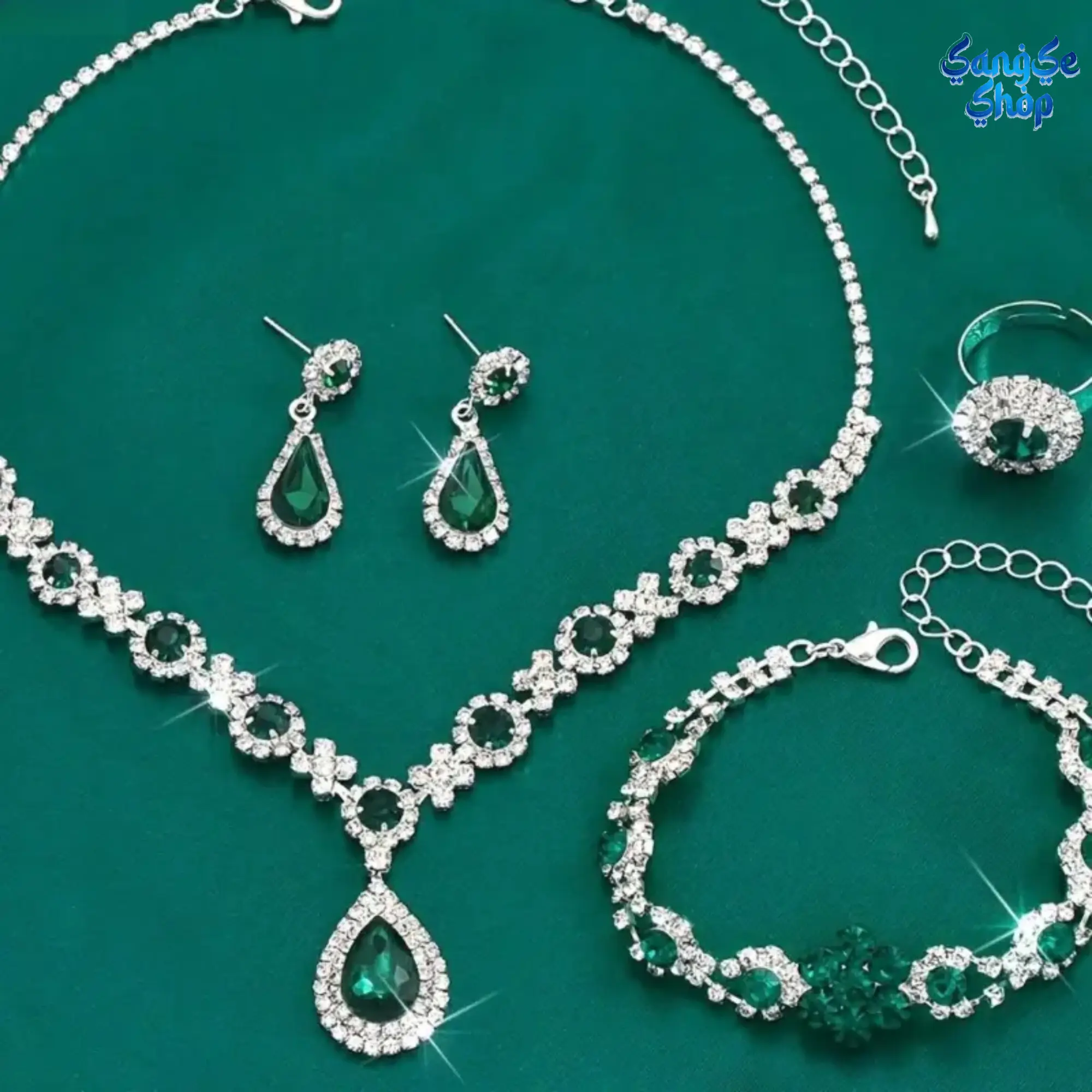 4-Piece Jewellery Gift Set for Women, Elegant Emerald Green Necklace, Hook Earrings, Bracelet, and Ring for Parties, Prom & Weddings, Prom Jewelry Set, Weddings Sets