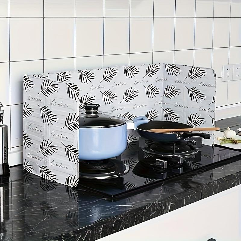 High-Temperature Aluminum Kitchen Splash Guard – Oil-Resistant Heatproof Stove Protector, Foldable Gas Stove Accessory, Durable Decorative Kitchenware, Easy Installation, Perfect Holiday Gift