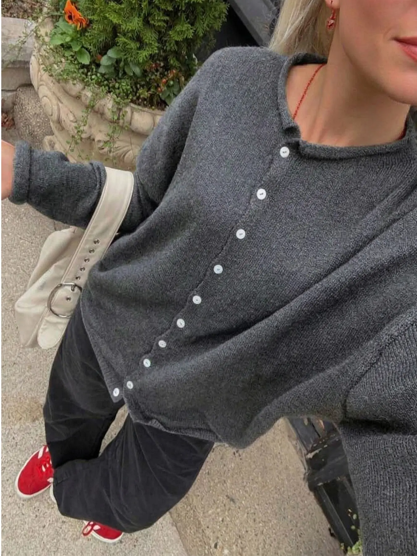 Women's Autumn Winter Long Sleeve Knit Cardigan Sweater, Casual Round Neck Button Design, Comfortable and Stylish Outerwear Knitwear