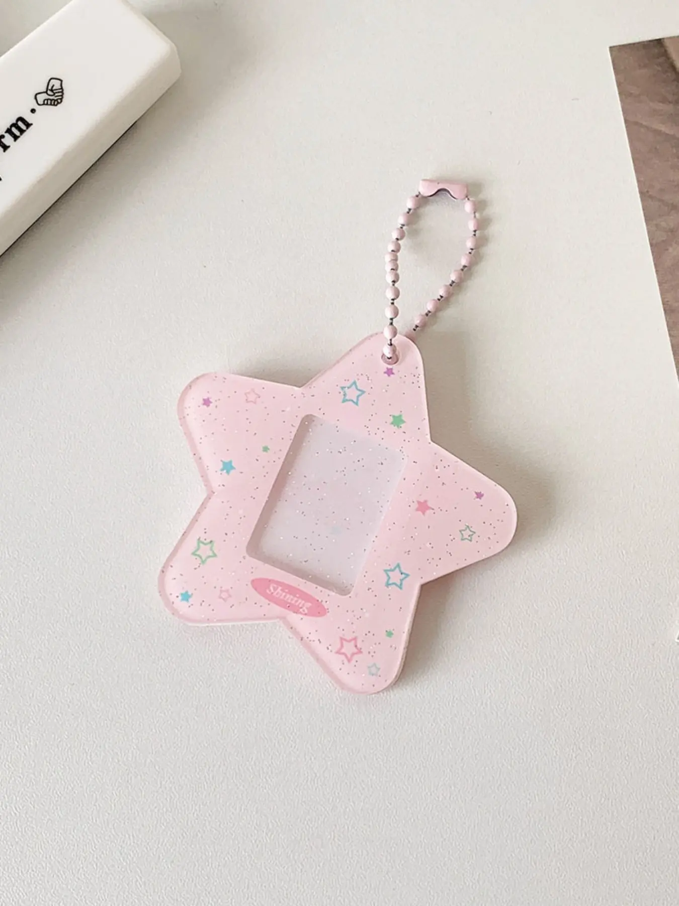 Cartoon Star 1 Inch Frame Keychain, Student Photo Holder, Fan Hollow Pendant, Cute Accessory for Keys and Photos, Picture Keychain