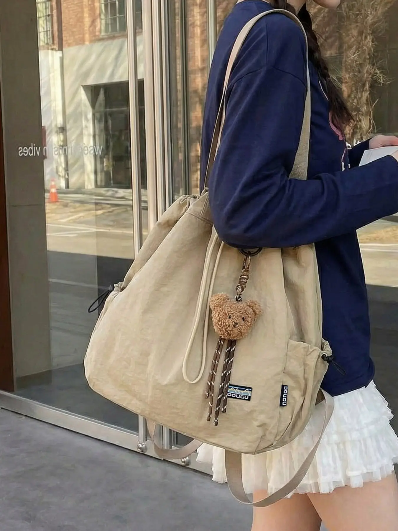 2026 Summer New Drawstring Multifunctional Shoulder Bag, Women's Large Capacity Commute Tote, Simple Chic Casual Backpack Dual Use Bag, Commuter Shoulder Bag