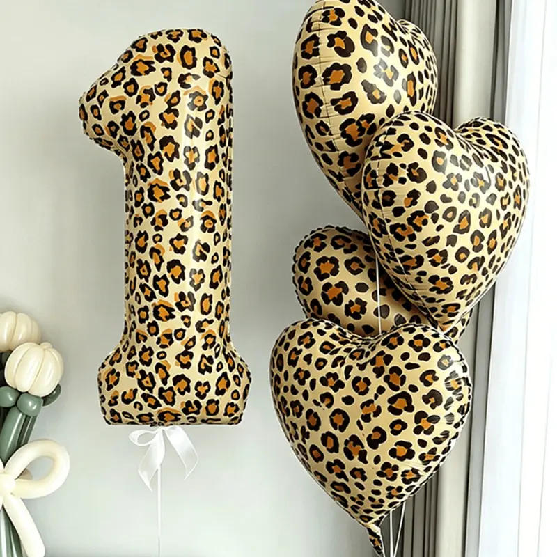 5-piece set includes one 40-inch leopard print number 0-9 balloon and four 18-inch leopard print heart foil balloons. A leopard print themed birthday, wedding, party, or other party decoration balloon set Balloon Decorations Kit