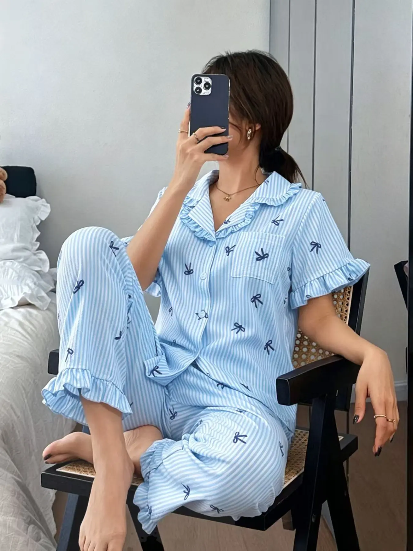 Comfortable Women's Pajama Set Nightwear, Blue Floral Print Ruffle Short Sleeve Long Pants, Loose-Fit Casual Loungewear Home Wear, All Seasons Pjs