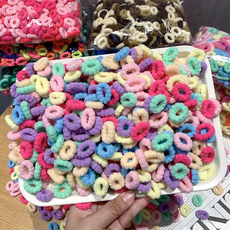Multicolor Fuzzy Plush Hair Ties Soft Chenille Scrunchies No Damage Elastic Hair Bands for Women Girls Daily Hairstyle Accessories