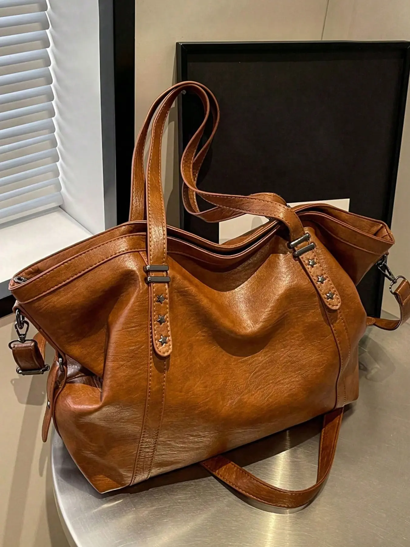 Retro Commuter Style Casual All-Purpose Tote Bag, Drop Shoulder Bag, Classic Shoulder Bag, Large Capacity Simple and Luxurious Practical Quality Shoulder Handbag, Fits Tablets and Documents, Suitable for Outdoor Shopping, Friends' Gatherings