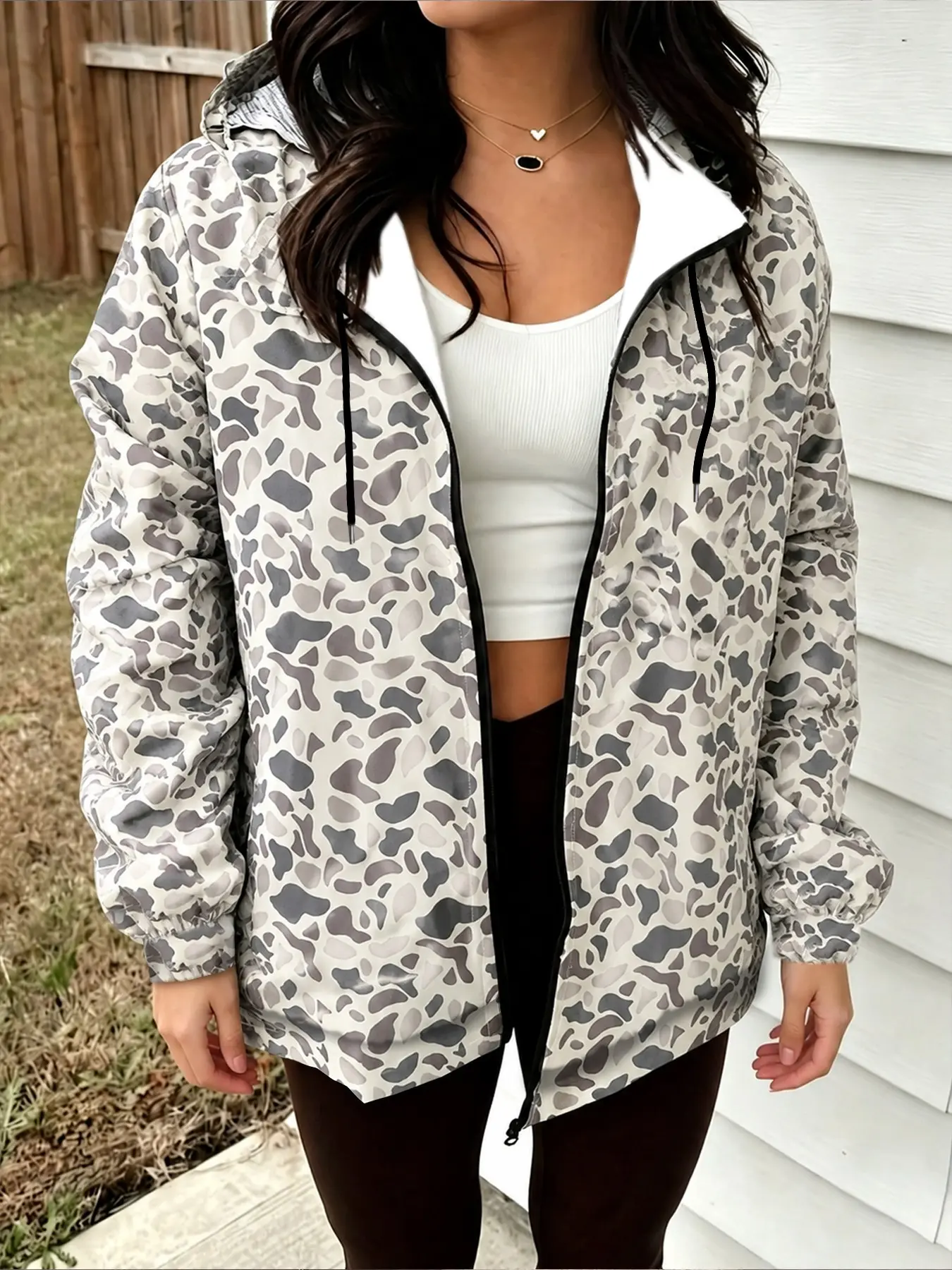 Autumn lightweight camouflage hoodie✨ Retro camo print zip-up jacket, casual loose fit, drawstring hood, perfect for outdoor everyday street style, trendy women's sweatshirt for autumn #camojacket